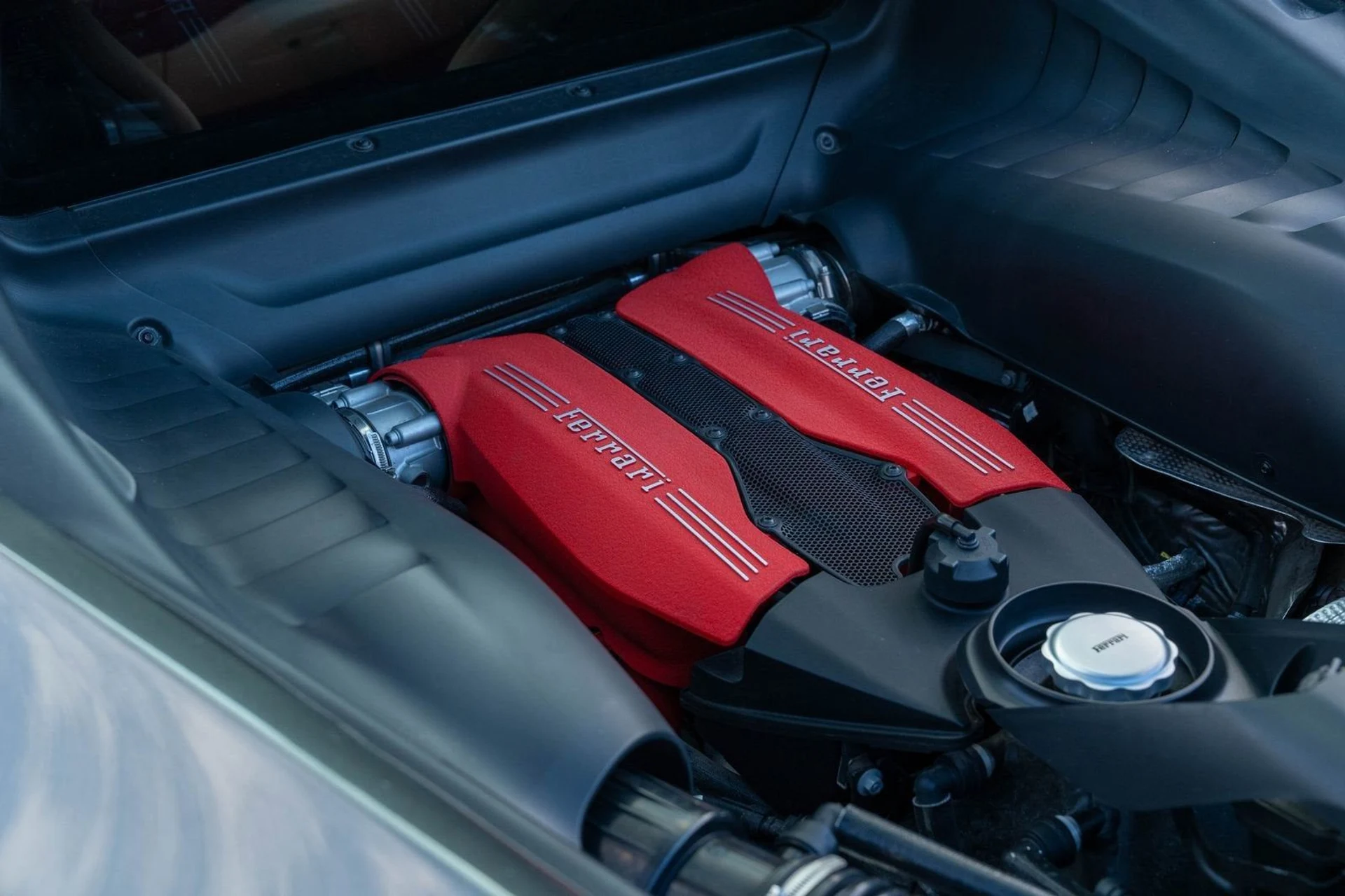 mph014_385528160_cab7222b41f54f1f8a6652e02b6b57bd_f2674a4208