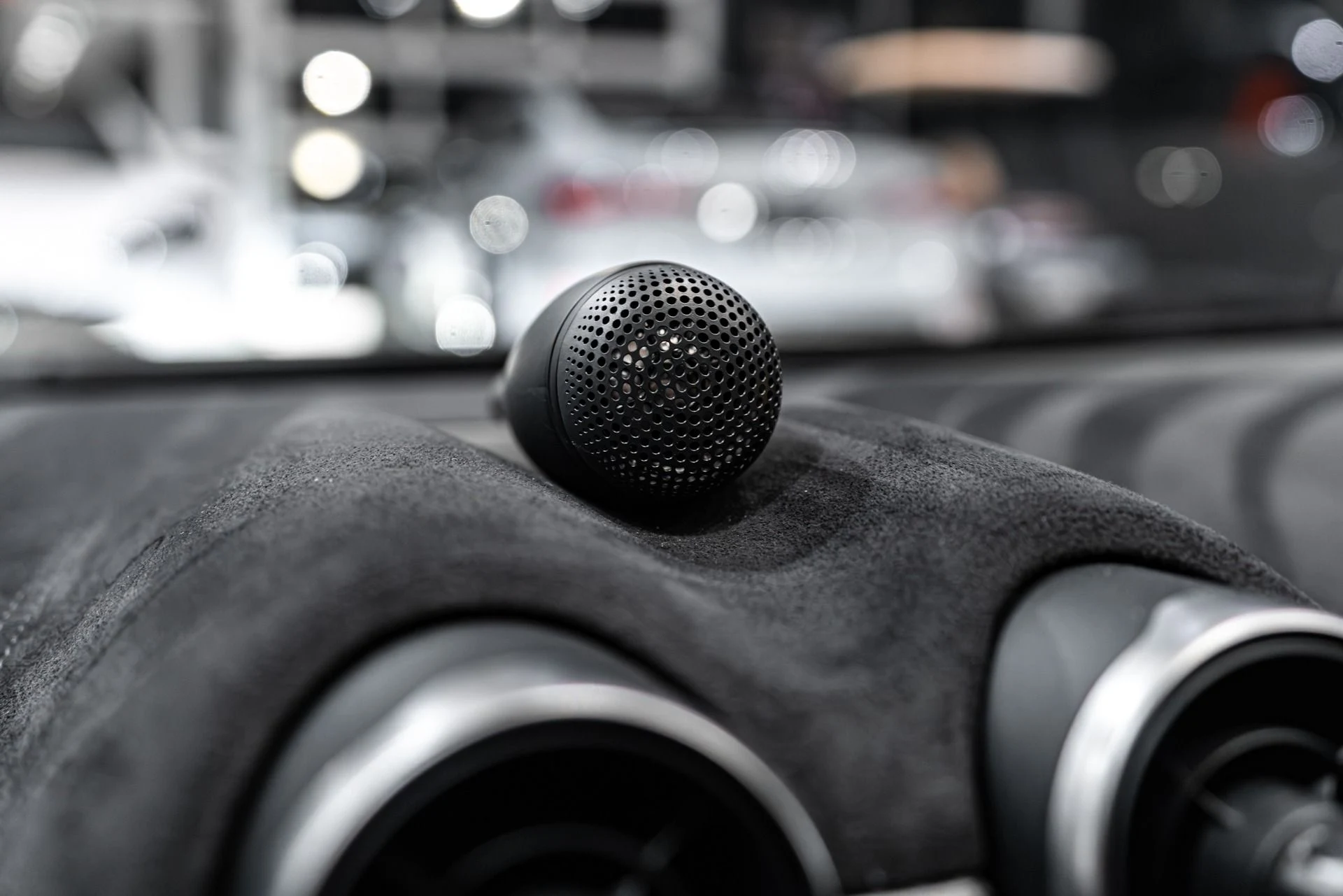 mph014_3856456189_13105_p15_l_5d8eaa5519