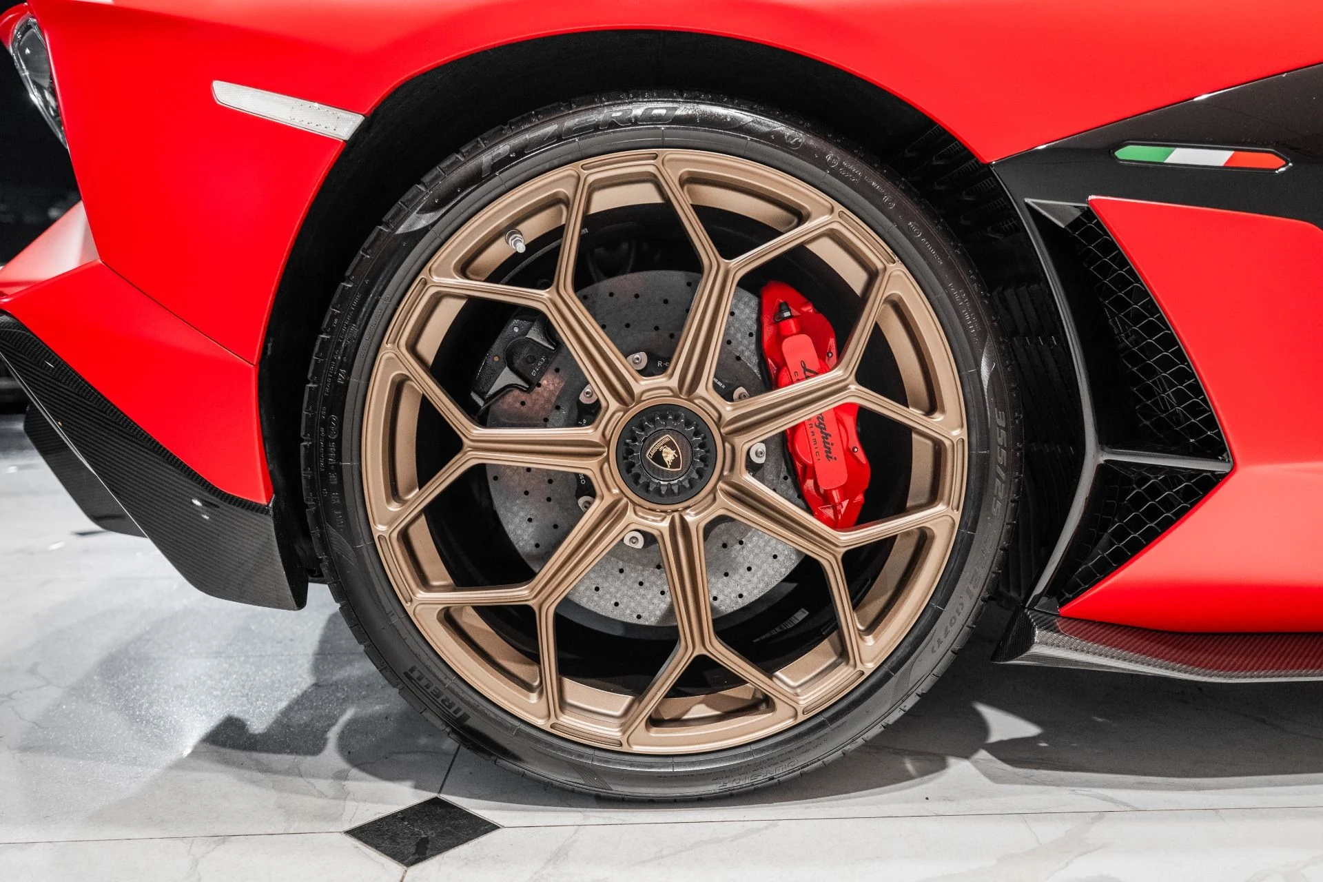 mph014_3860620420_Used_2021_Lamborghini_Aventador_LP_770_4_SVJ_Coupe_1783957098_9e4a325020