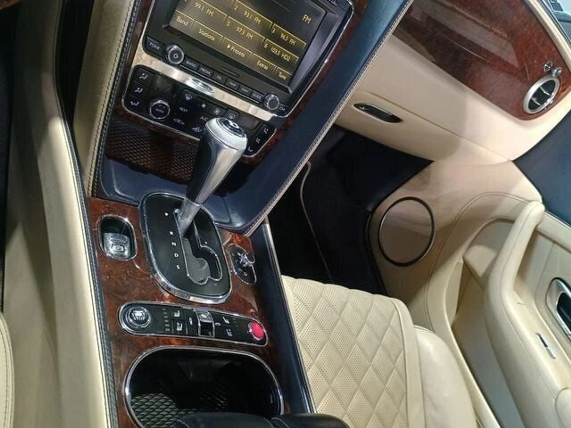 mph014_3868774709_d092351058_640_b434c1a5c9