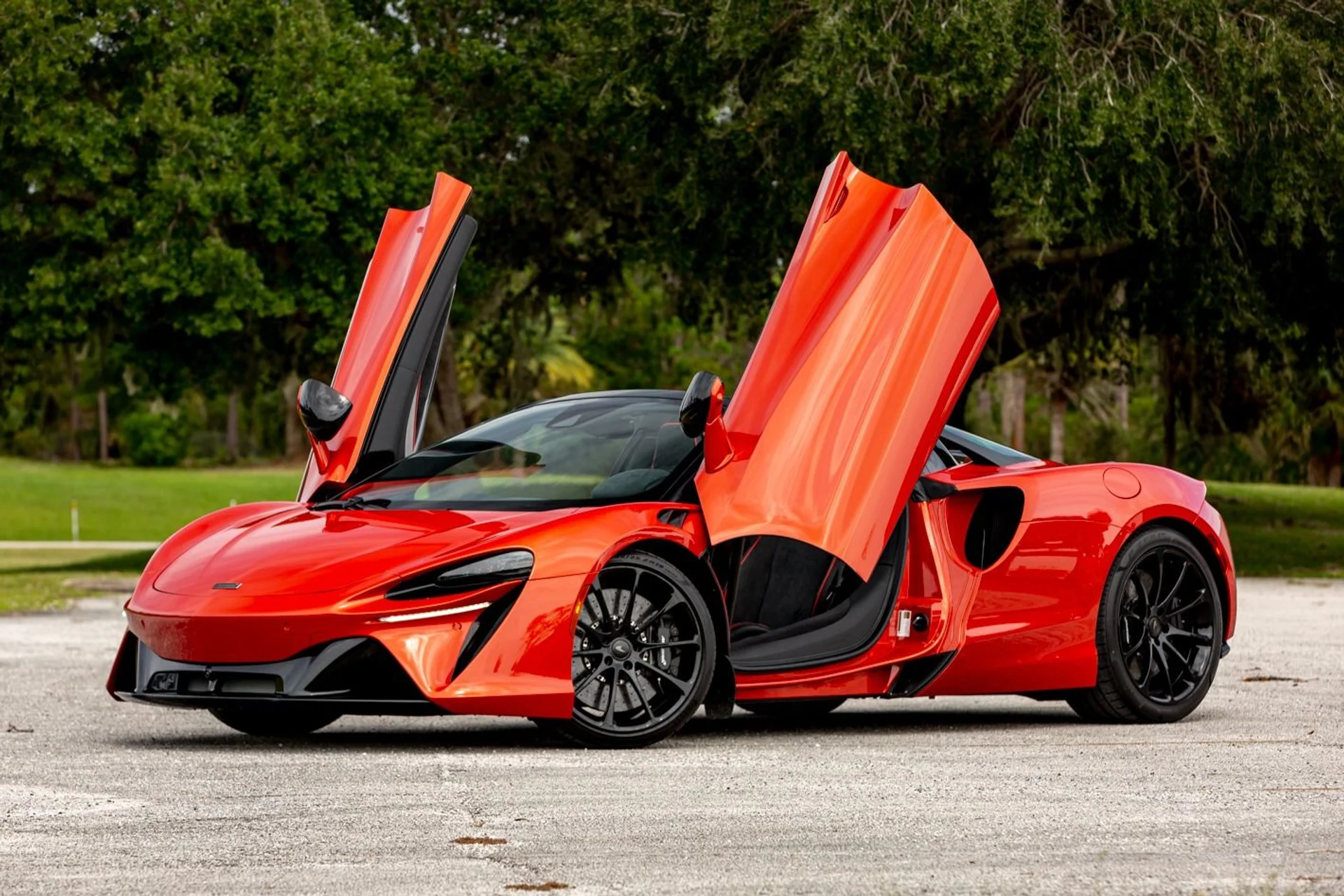mph014_3870622890_Used_2025_Mc_Laren_Artura_Spider_Performance_d290934067