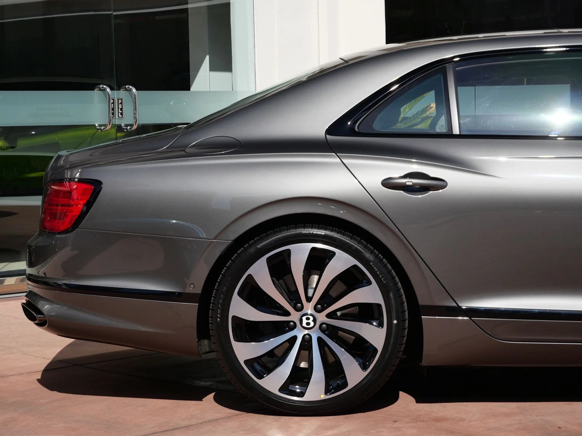 mph014_3881562293_30b4814fe4910eeec0850235069456f3x_5ad540c6cc