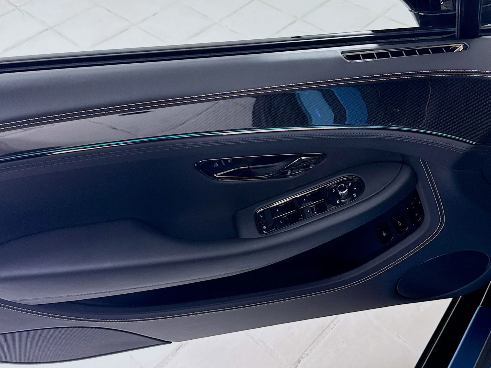 mph014_3886051714_e13adac0c73d8d5526fdab55760af6b2x_9c3becc3f4