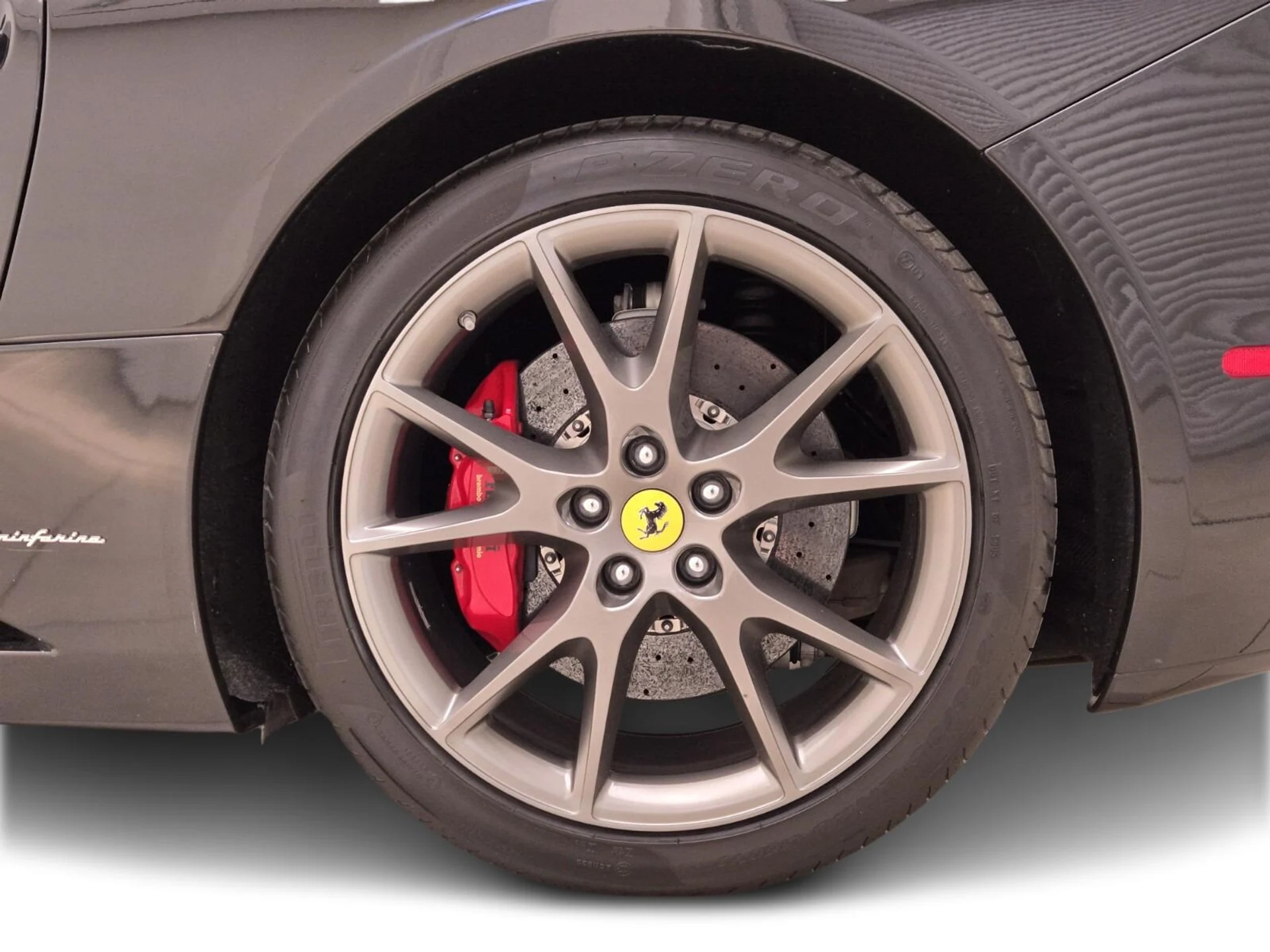 mph014_3890353222_Used_2012_Ferrari_California_1753249596_bcbb07b73f