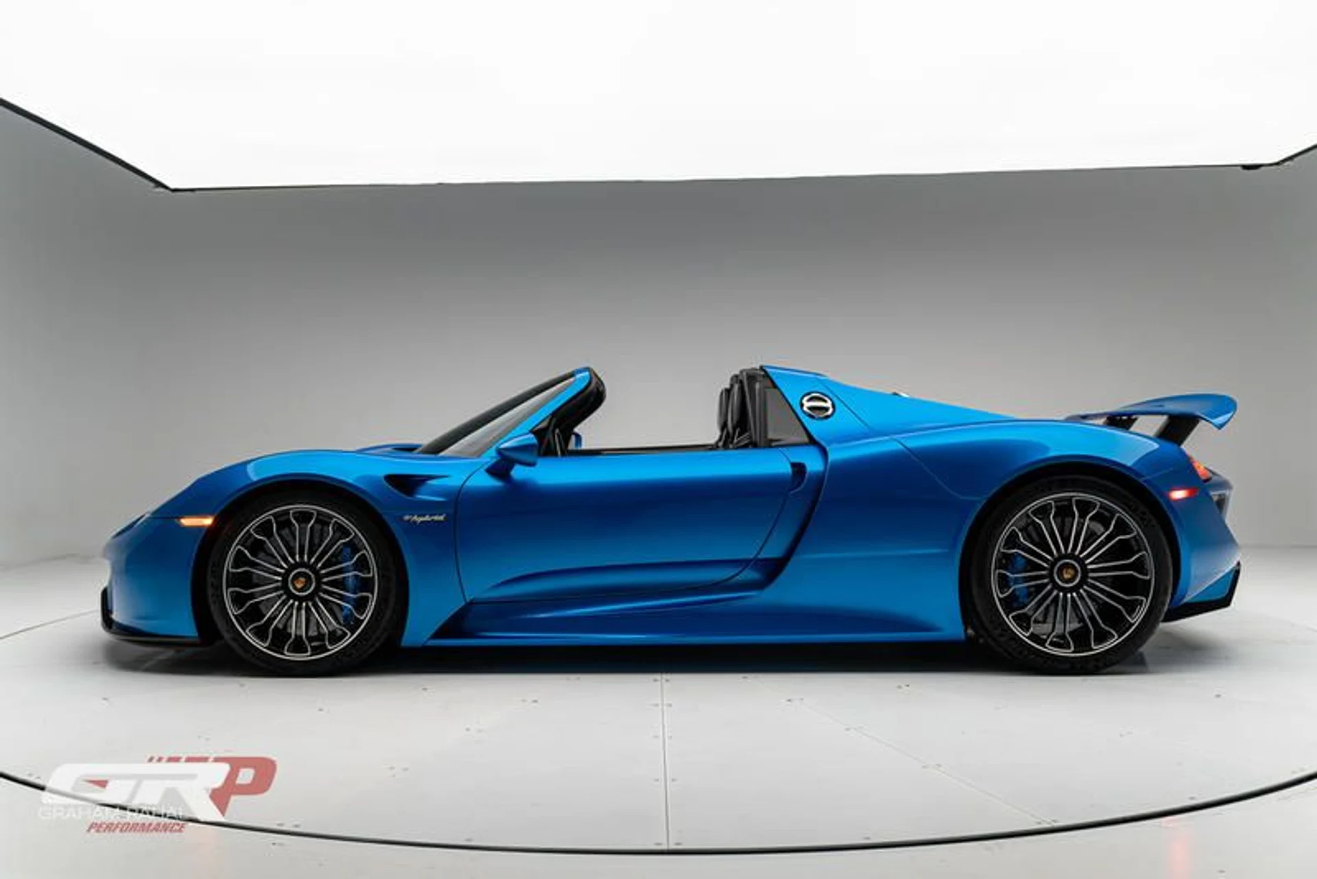 mph014_3905576178_942812_ED_EB_2_A_4_F7_B_AC_0_A_65796_A077914_38f9c49cbd