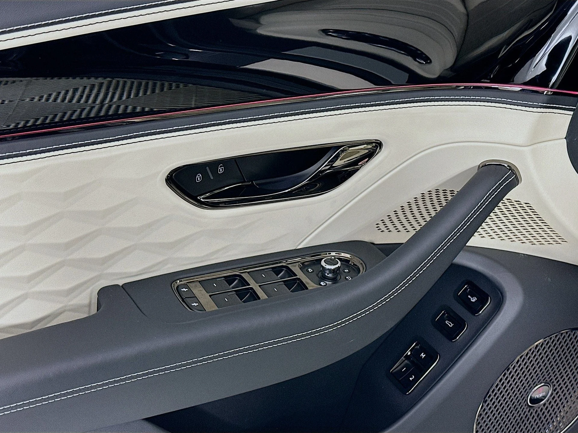 mph014_3912246341_15_0c4da40e13