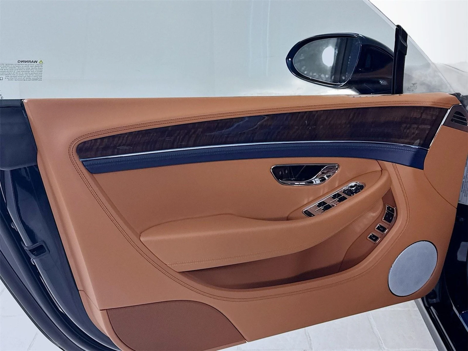 mph014_3914225181_cadd5618752736f7f930278dfff44abex_bfec8cc135