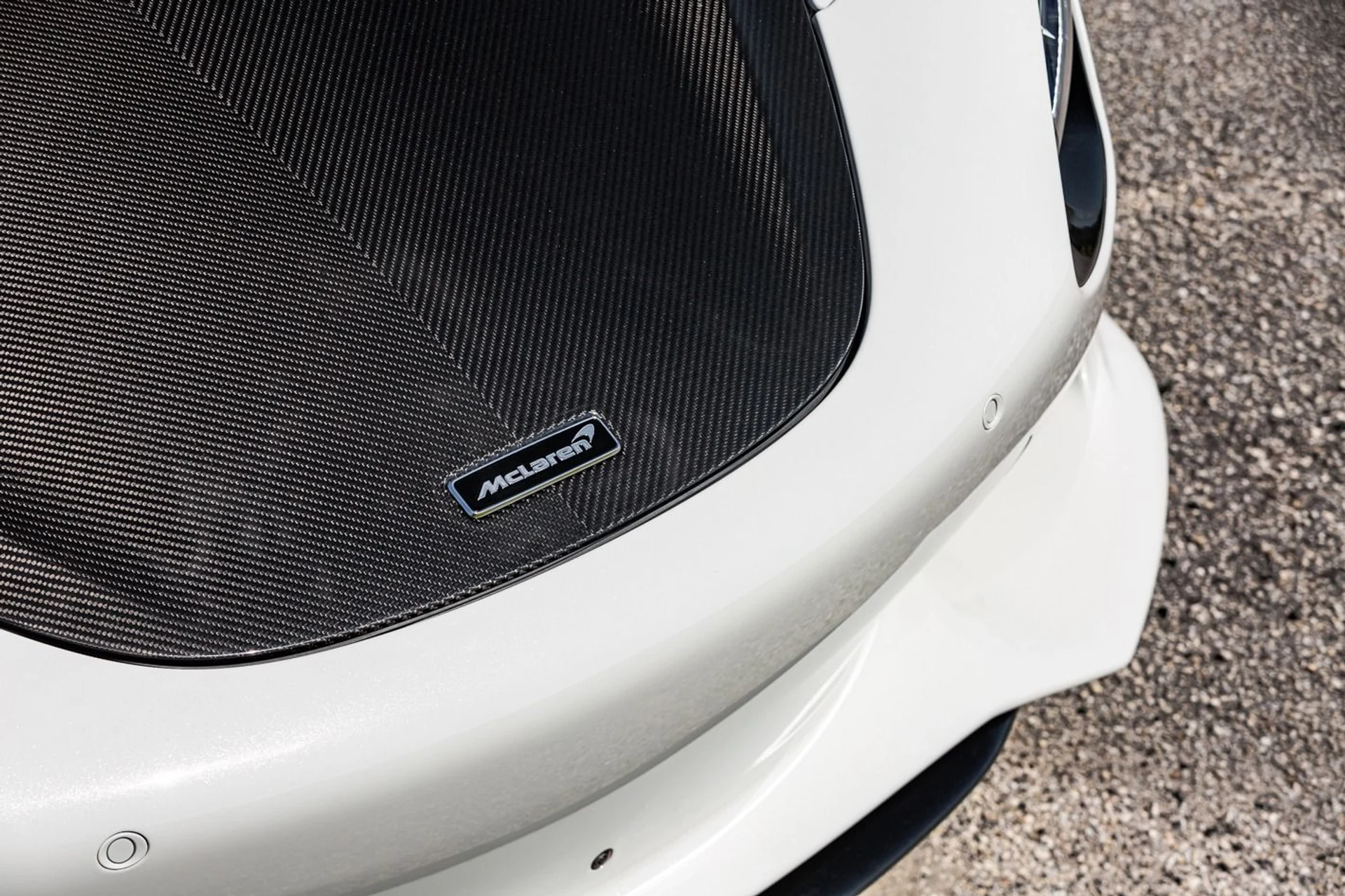 mph014_3915215106_420_p15_l_a8c197f7d6