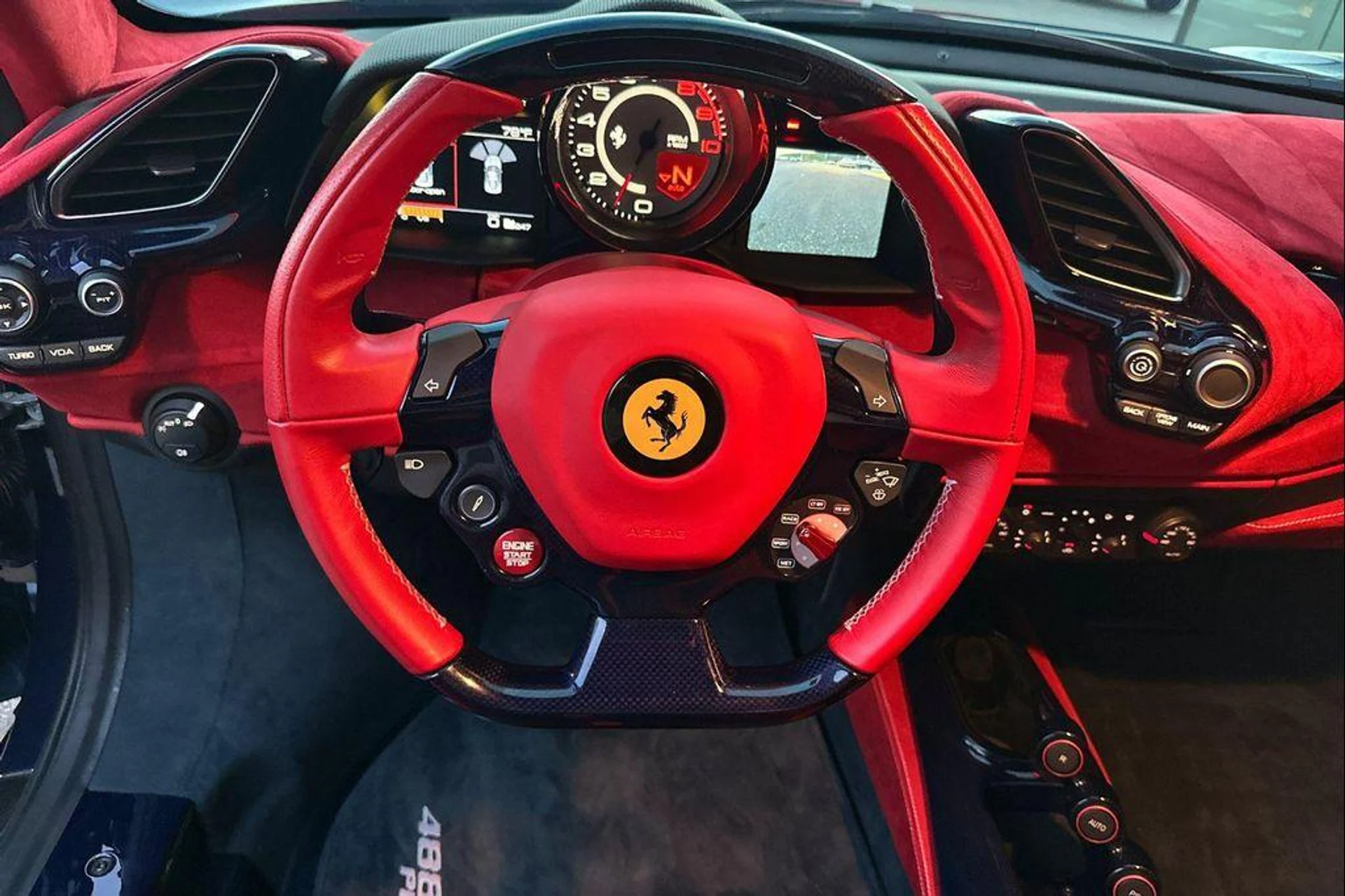 mph014_3915437342_X_Tuu_Du4_D_Nqt7l_ZMH_Qb_Ua_Ftem_Ce_M_6a11218014