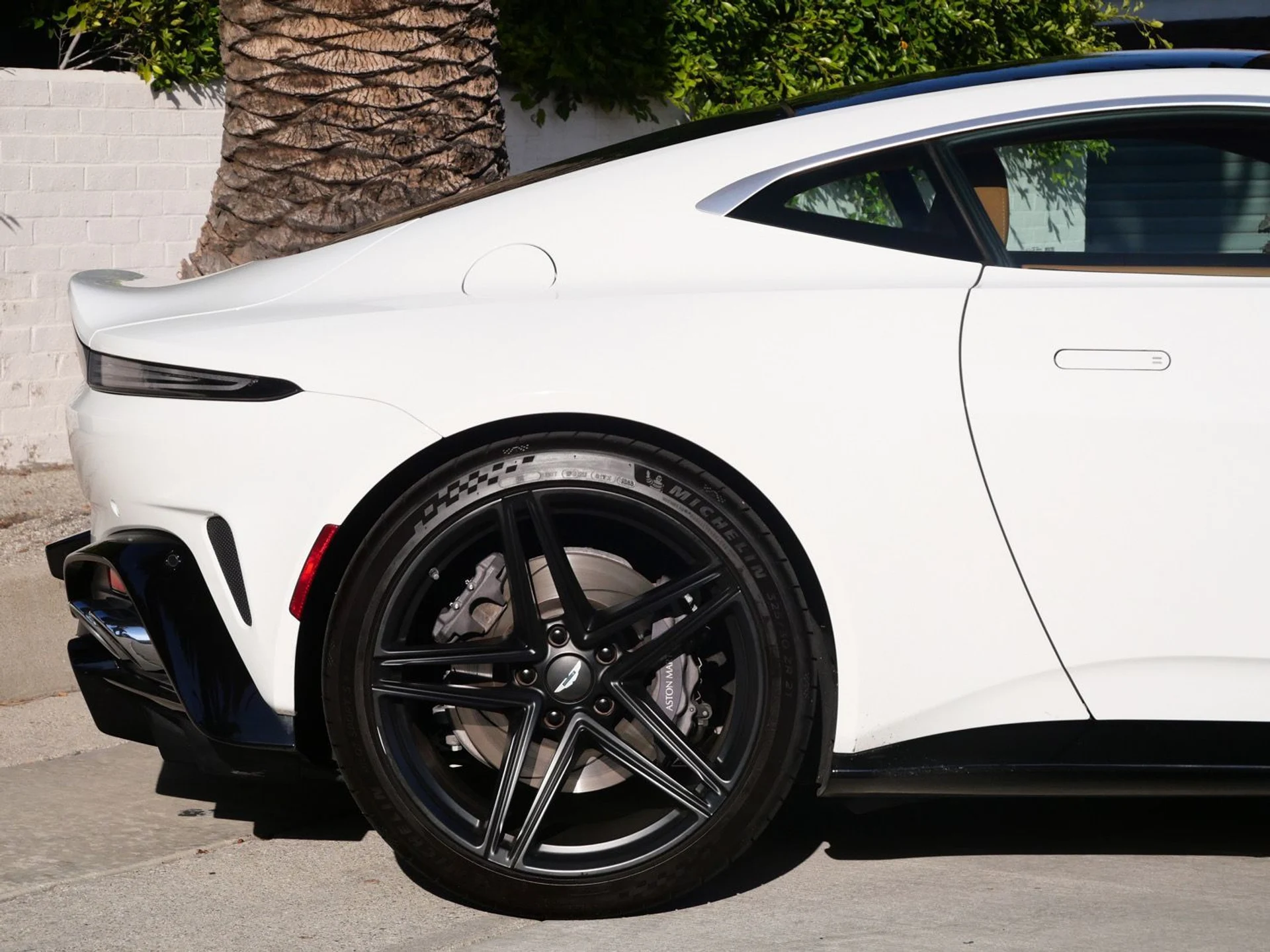 mph014_3918499103_ab52118023673437f1a35cf205fcd539x_e91e70df7c