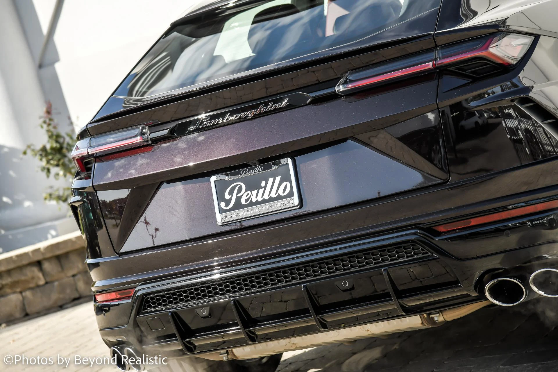 mph014_3924299607_Used_2021_Lamborghini_Urus_1756800627_cfaf6a4fd0