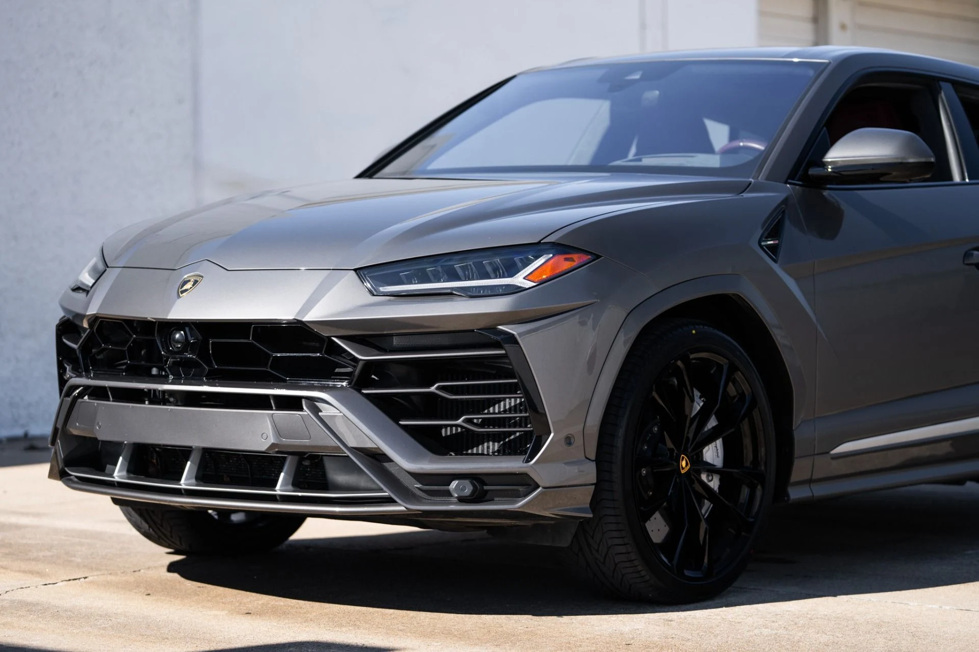 mph014_3924320516_Used_2021_Lamborghini_Urus_1768598799_6e01a1fb46