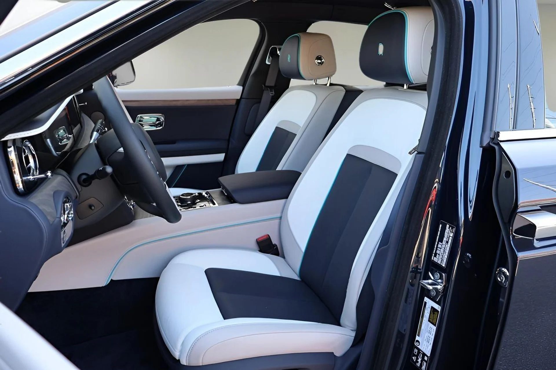 mph014_3924479449_15_310104d184