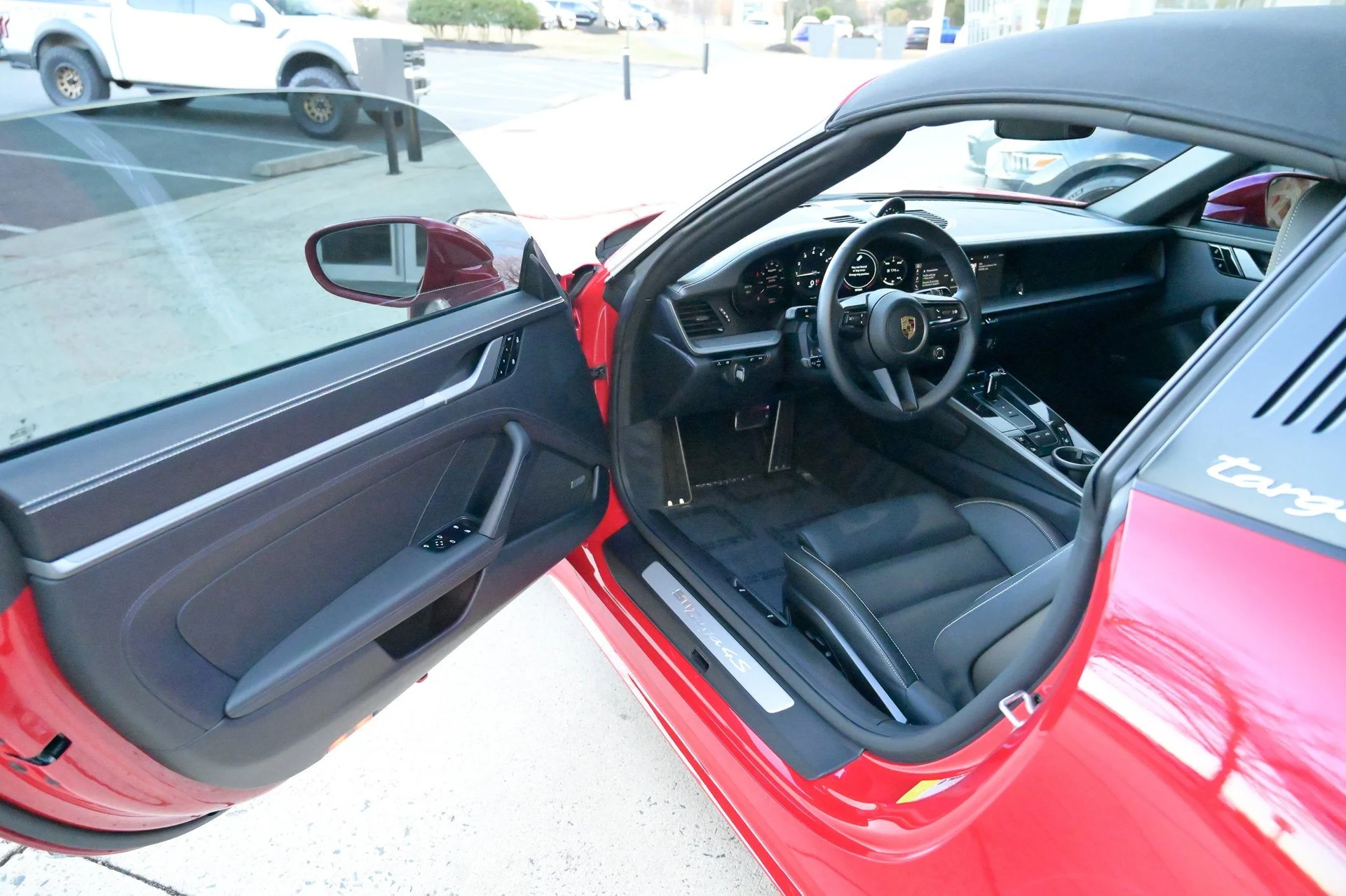 mph014_3926854340_b41f7684f9114acc9353e8cd647bdc39_2738b51f1b