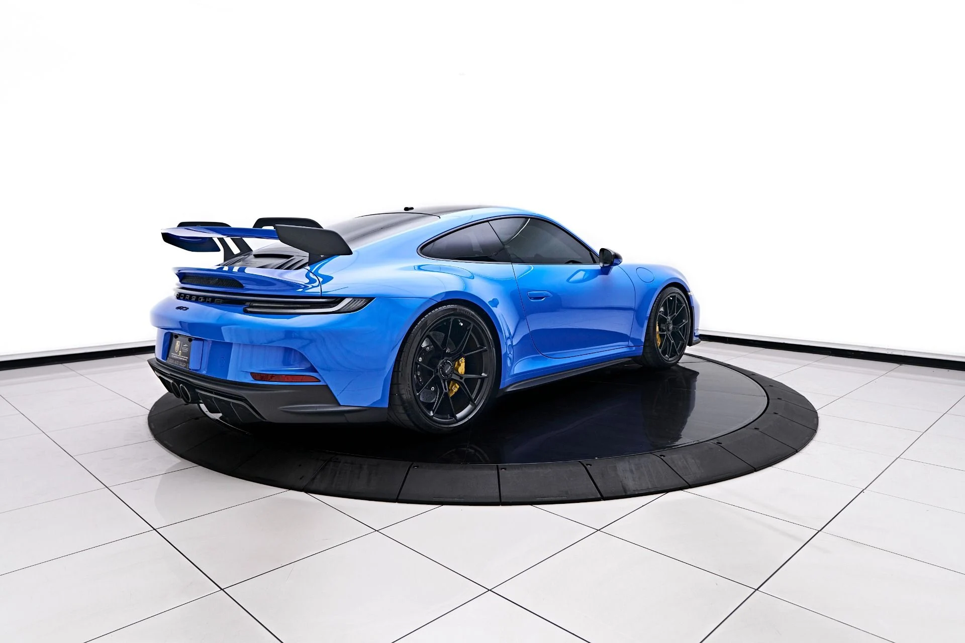 mph014_3927748063_Used_2022_Porsche_911_GT_3_1757034806_24cfddef03
