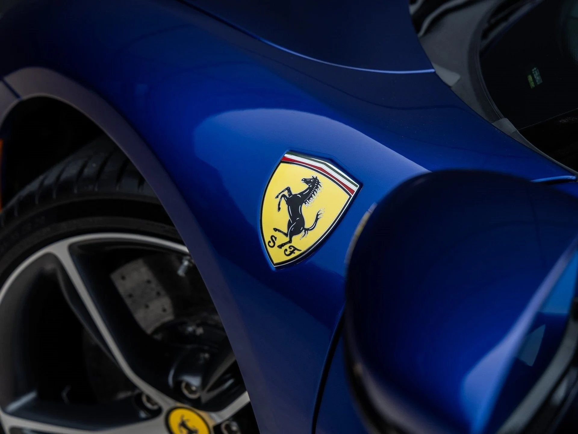 mph014_3934596263_15_a8b059b767