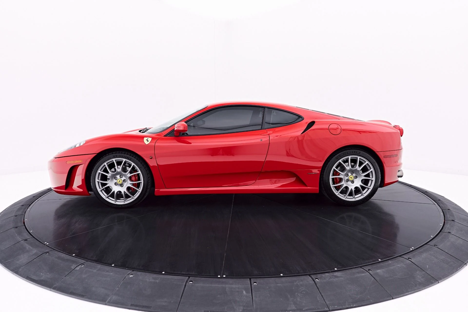 mph014_3937066255_Used_2006_Ferrari_F430_Berlinetta_1781025077_607be99080