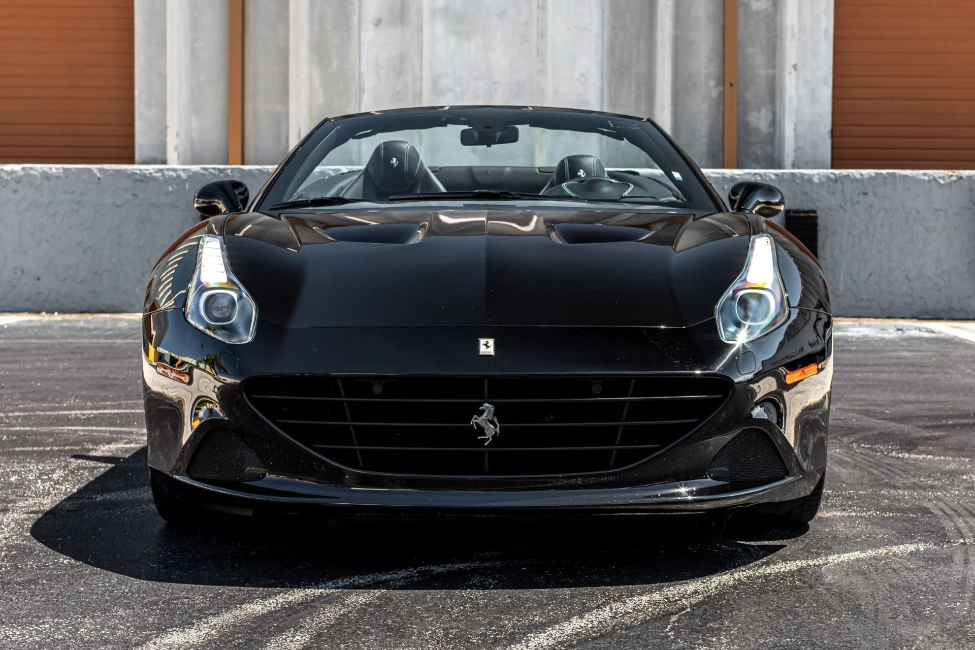 mph014_3937450637_Used_2017_Ferrari_California_T_EXTREMELY_CLEAN_ALL_THE_RIGHT_OPTIONS_NO_STICKY_BUTTON_1657720579_c35e2d1b20
