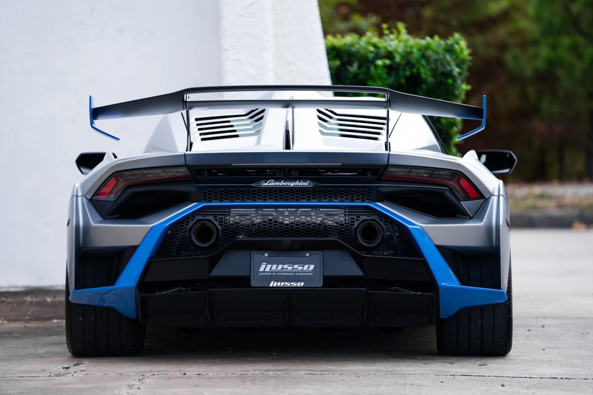 mph014_3940073139_Used_2023_Lamborghini_Huracan_STO_1760737861_e25ad86b60