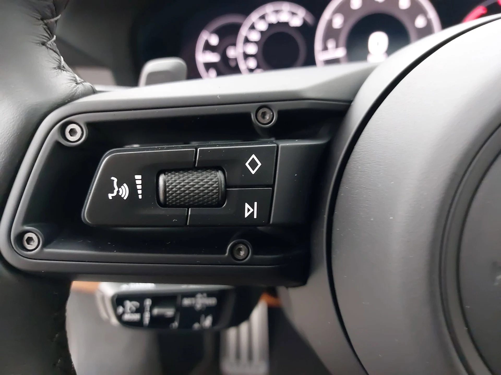 mph014_3940617715_ff0d8b9c2cc074819613e334911ad7b3x_03905221ae