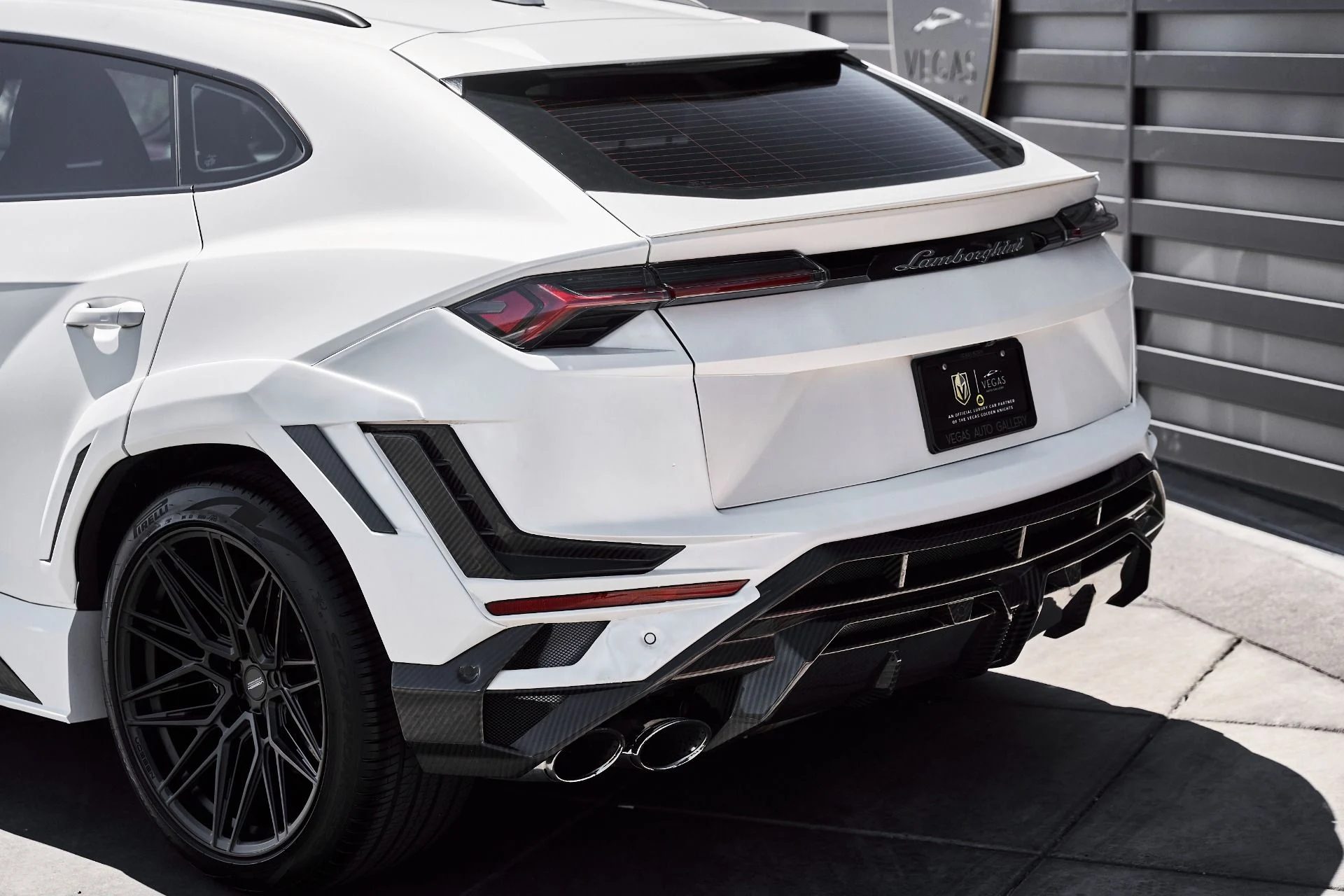 mph014_3950895860_Used_2019_Lamborghini_Urus_Base_1776301818_c62064c9df