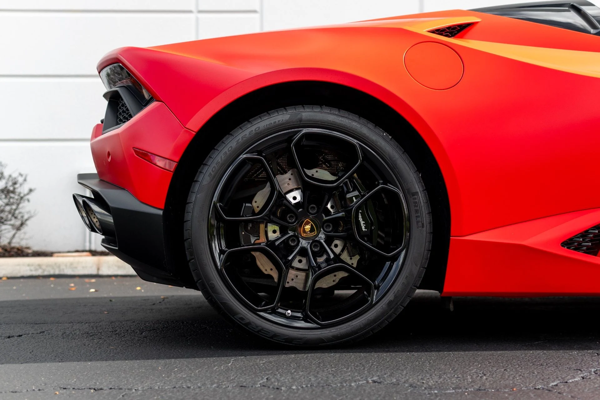 mph014_3966838333_Used_2018_Lamborghini_Huracan_LP_580_2_Spyder_1766443768_b2e4935900