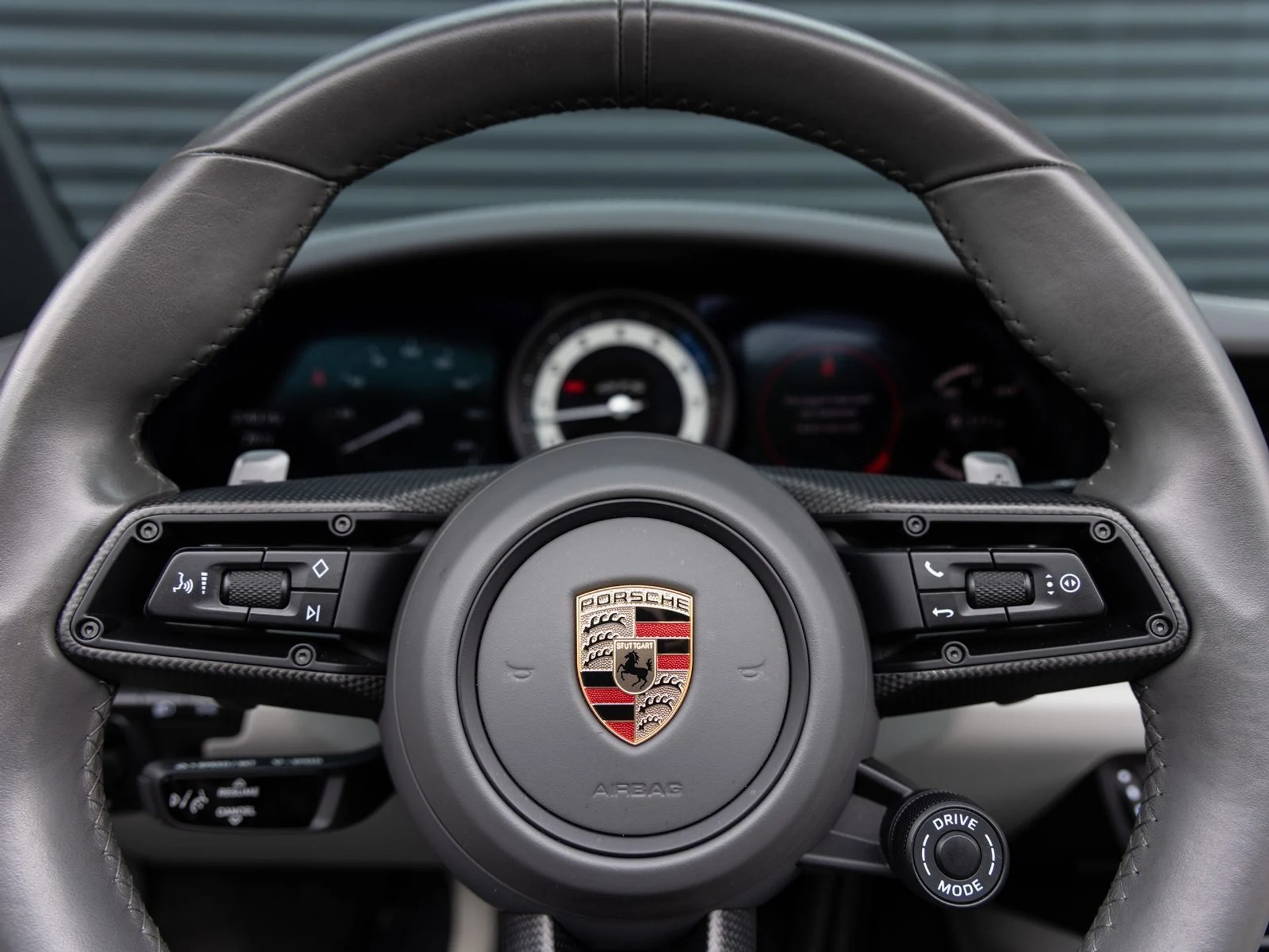 mph014_396785079_15_36f83c9503