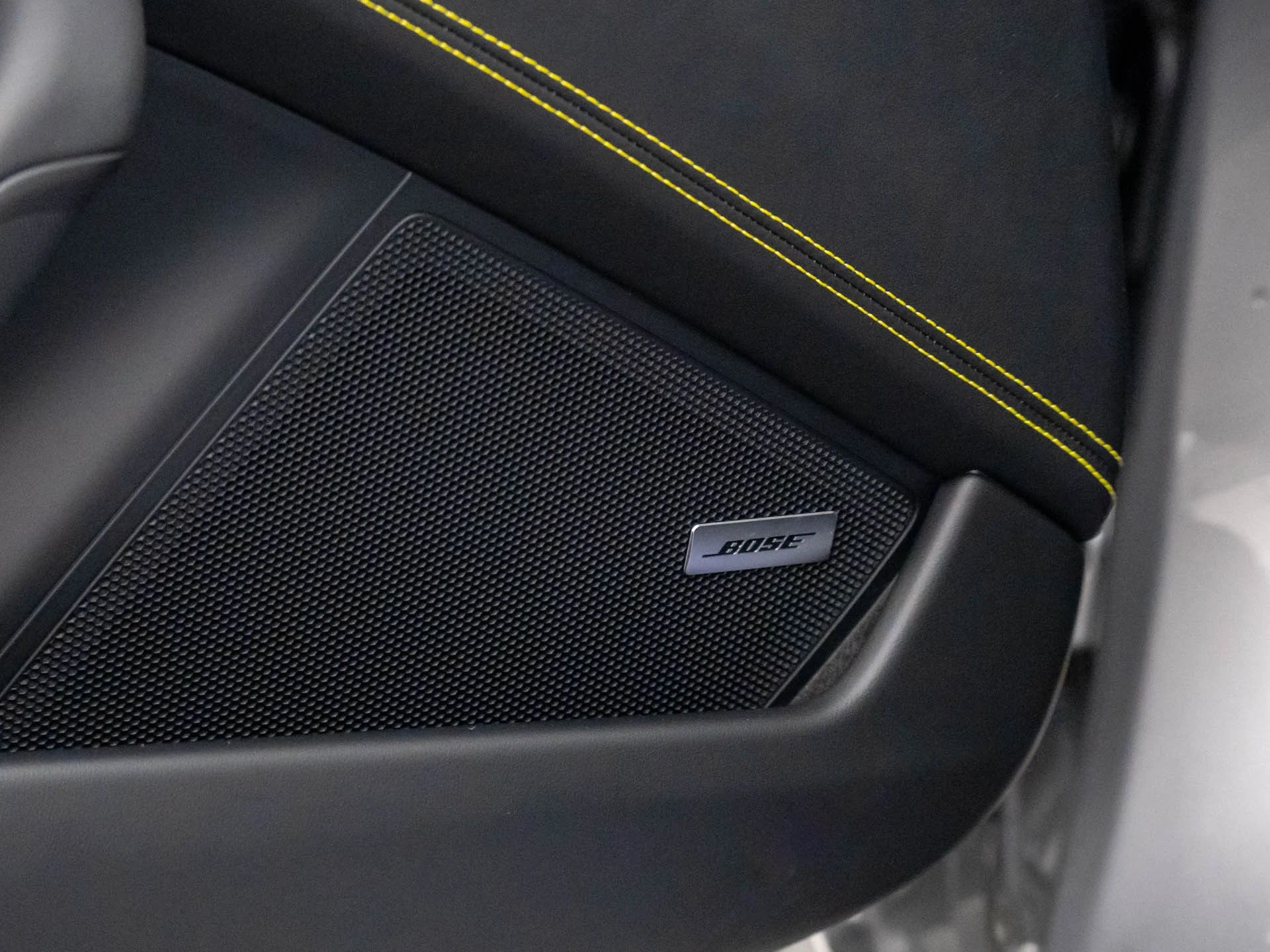 mph014_3967892951_c6acb72fc72363bdd2b1b0aed3c1ea8ex_10c02268b4