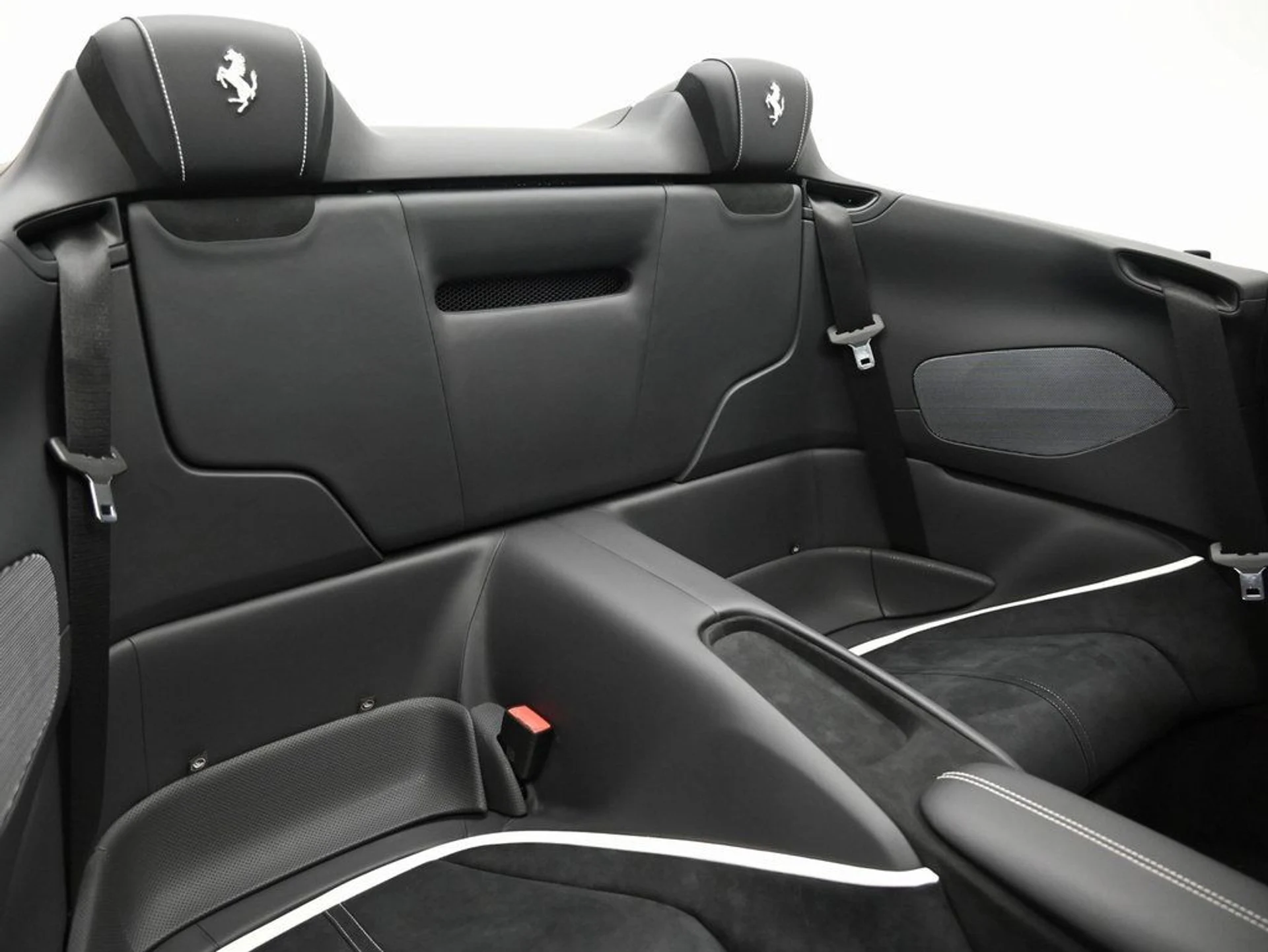 mph014_3978941575_45039a2b98772cc2b2b9369d6cd6e33f_e7ad539884