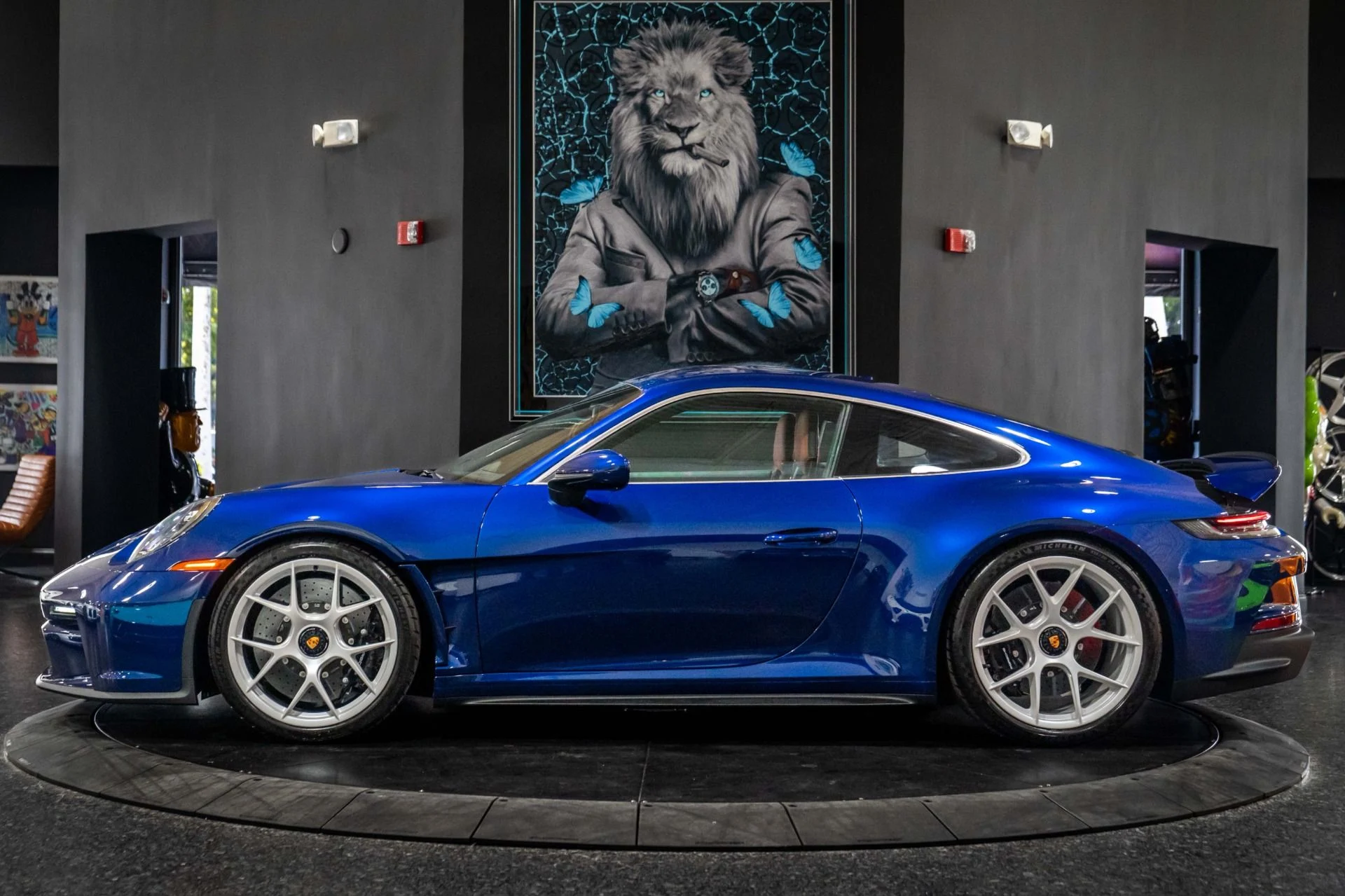 mph014_3984742898_Used_2024_Porsche_911_ST_5341963_1766128393_8ed2936ed4