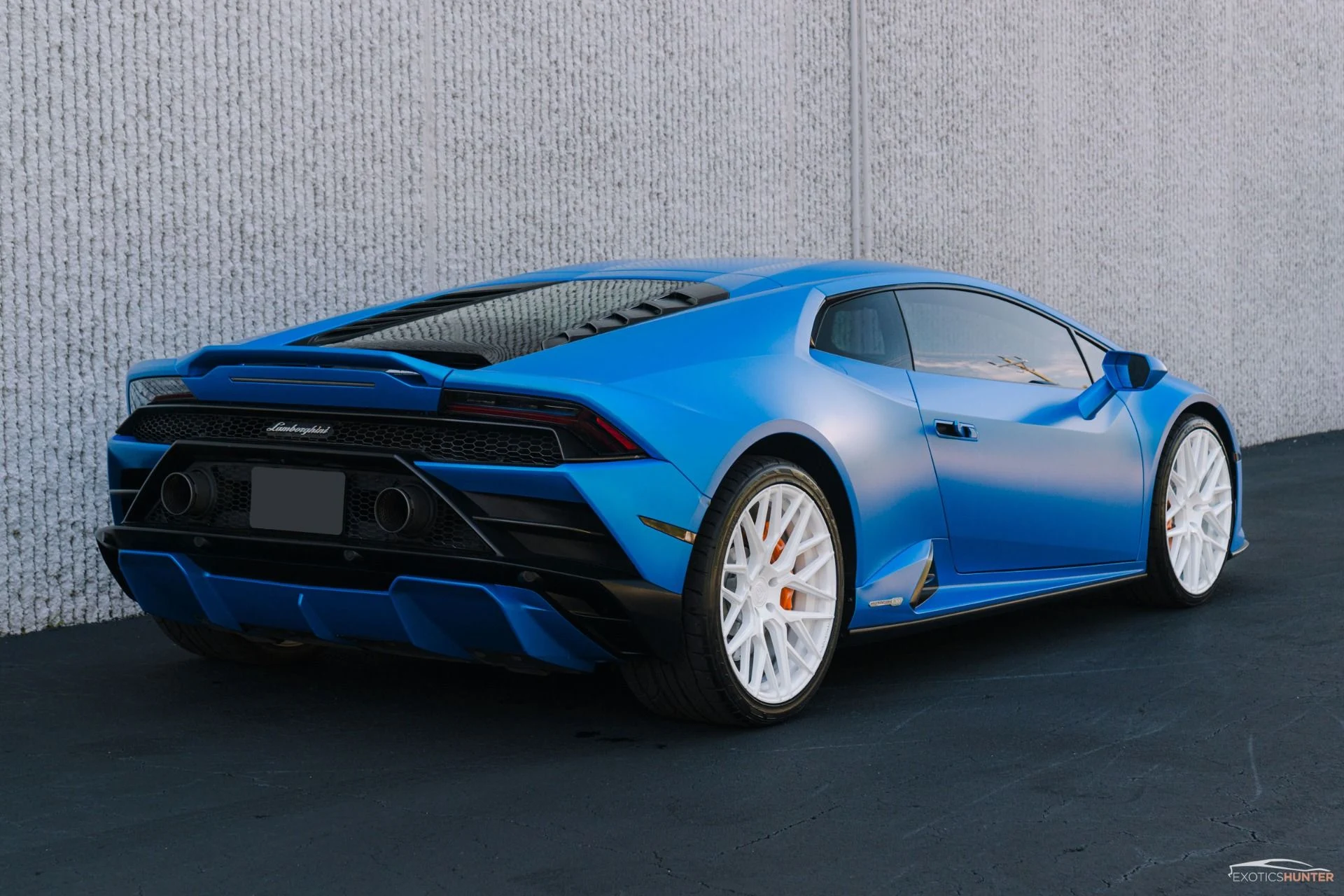 mph014_3987882109_Used_2020_Lamborghini_Huracan_EVO_Blu_Aegeus_Matte_Paint_w_Orange_Leather_Sensonum_Audio_1781046244_bc38a21ce4