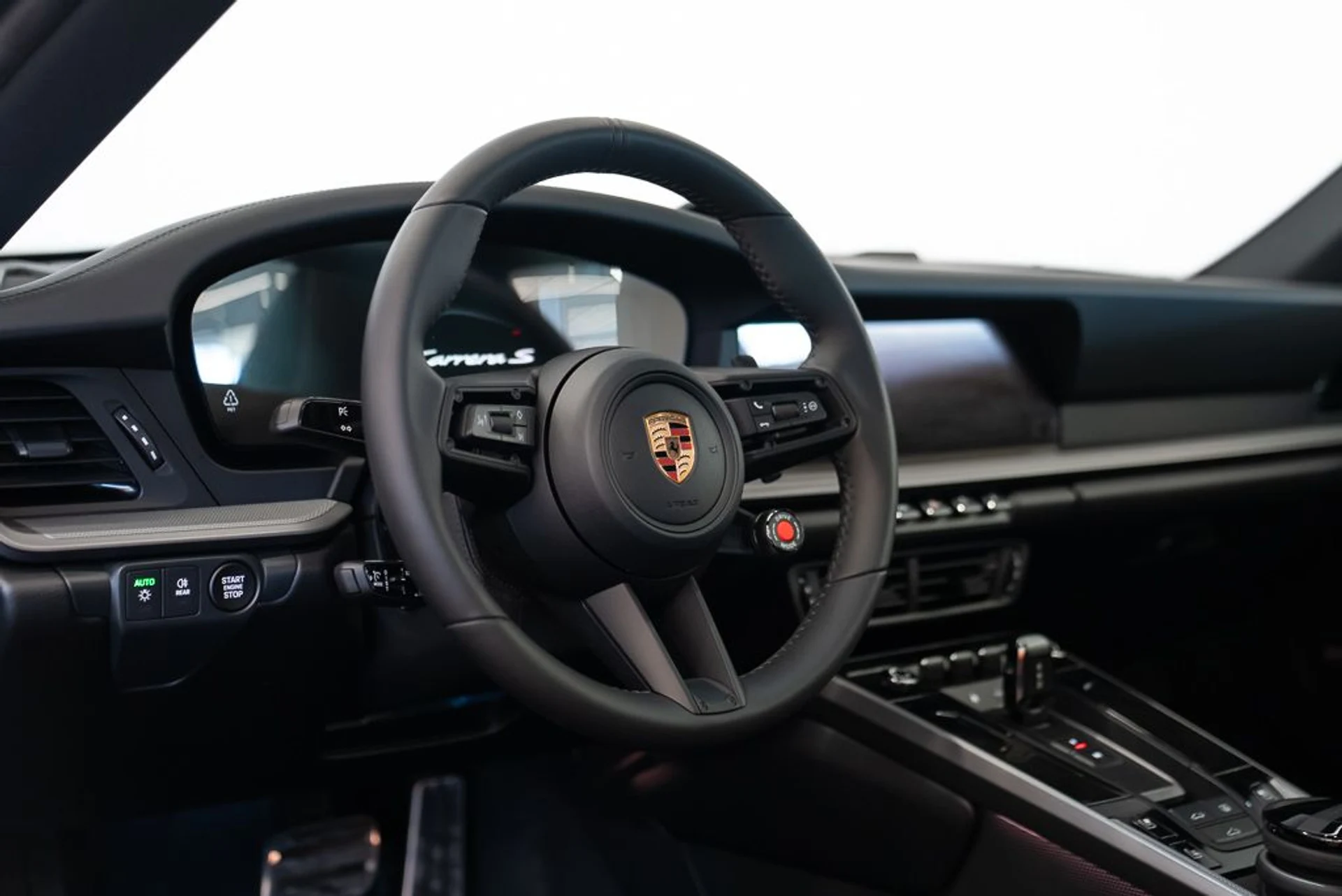 mph014_3989390916_porsche_911_2026_jpg_v_1773863537_ae54d82d5a