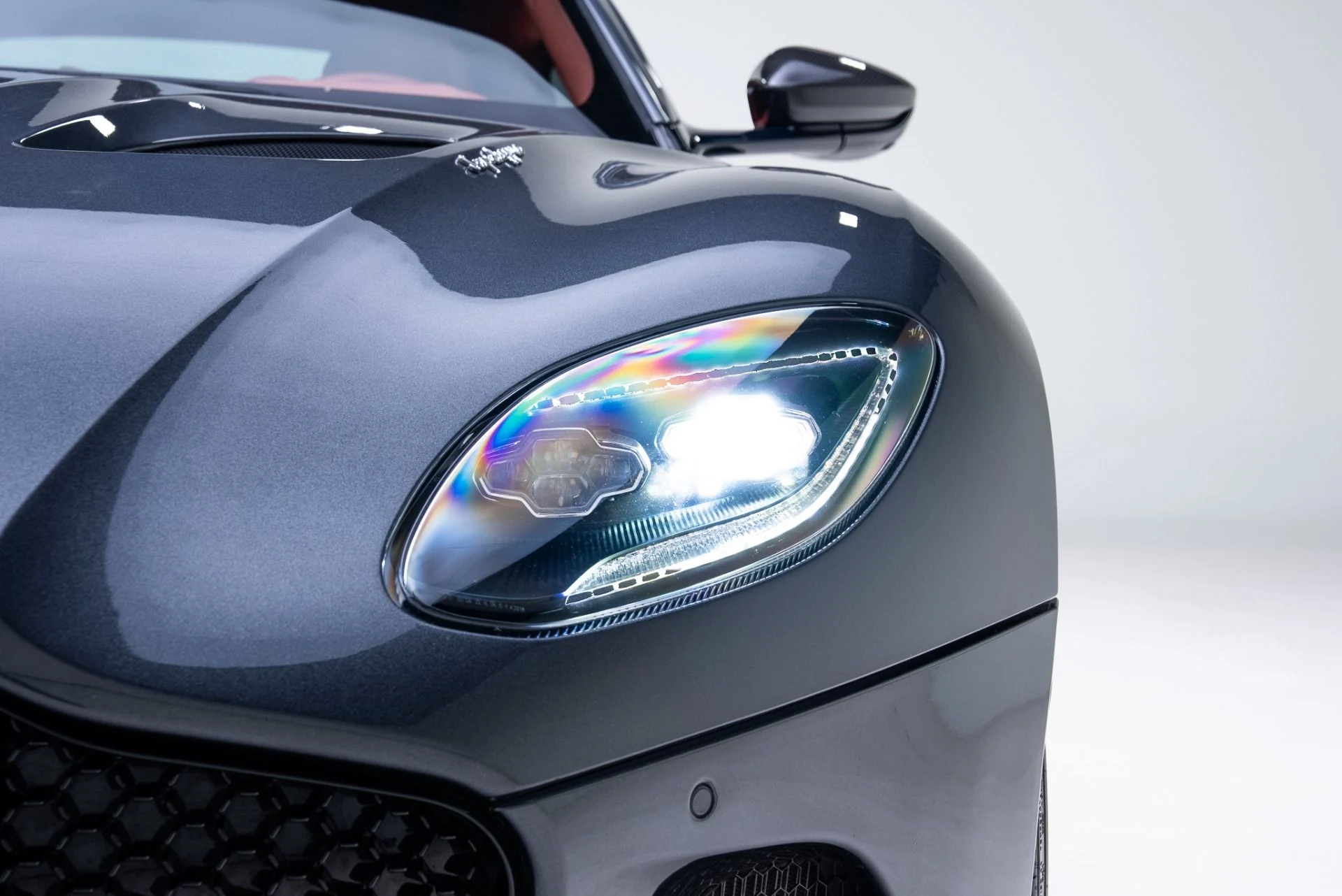 mph014_3992960338_Used_2019_Aston_Martin_DBS_Superleggera_1772826808_8e47520aa3