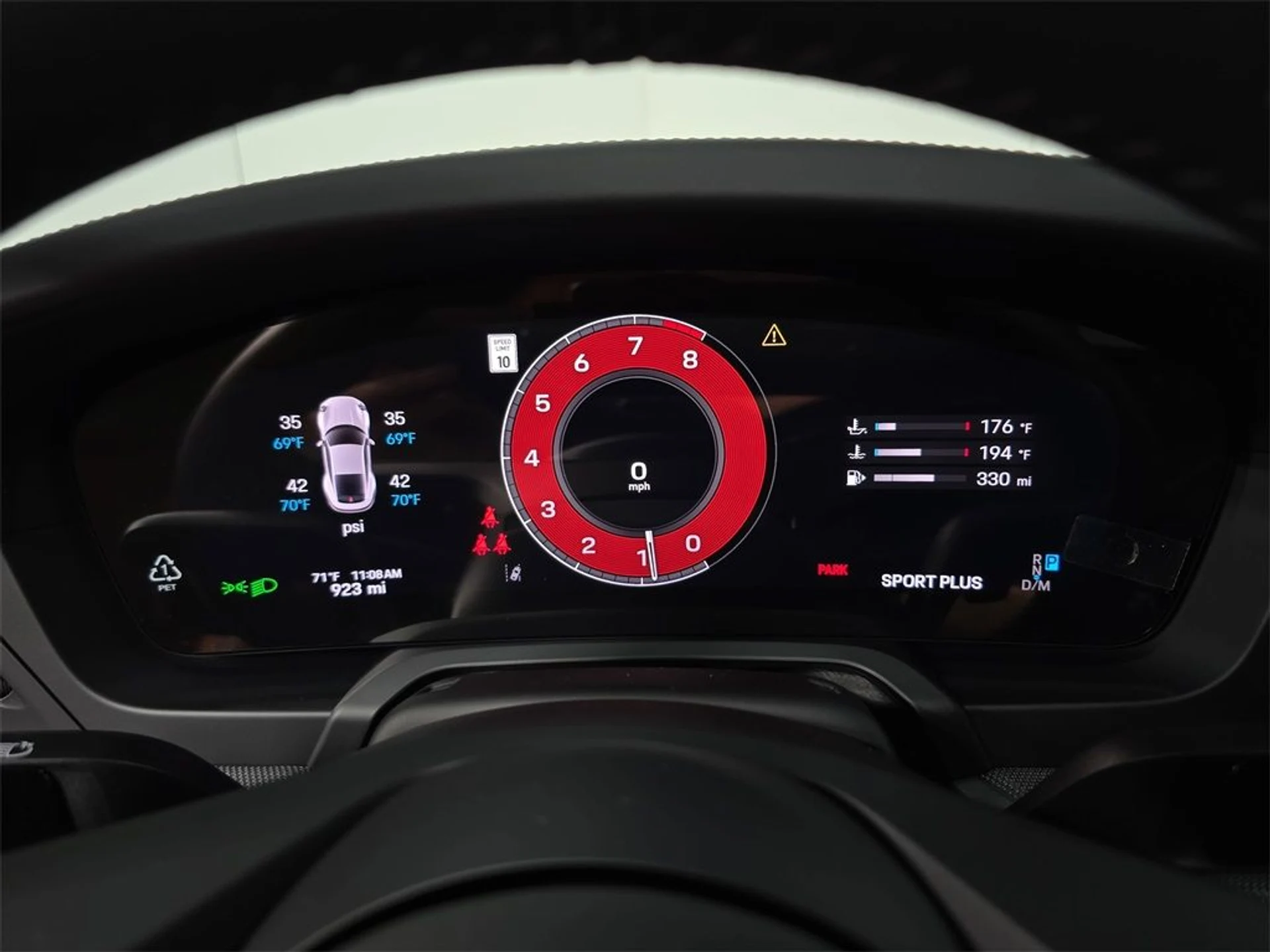 mph014_4004127201_6212520fdf1c8663f1ee2844cbb79565_3dcee1586e