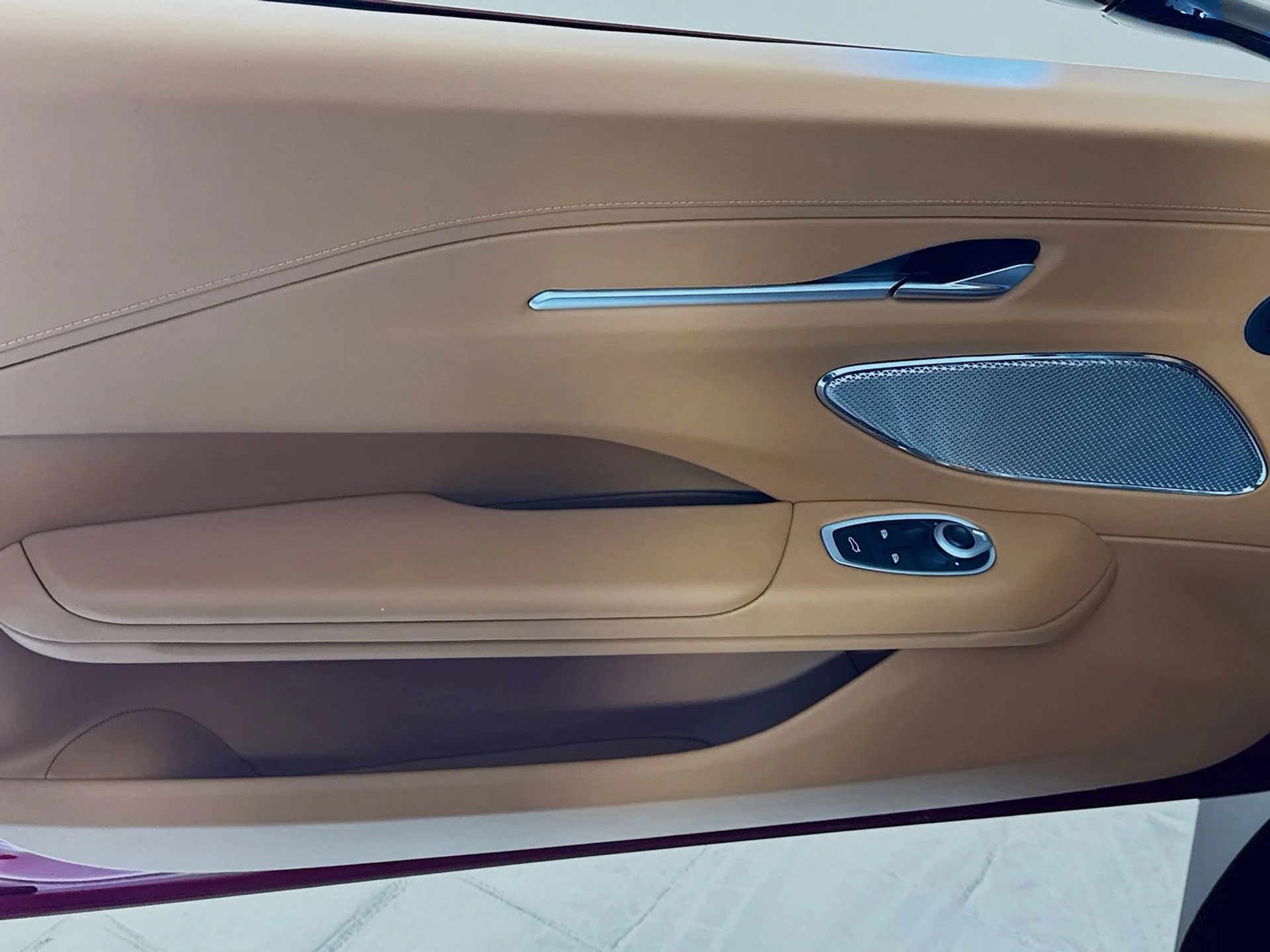 mph014_4015558141_ddb50e6bbe86a81c261b35af960f062cx_6d005d4076