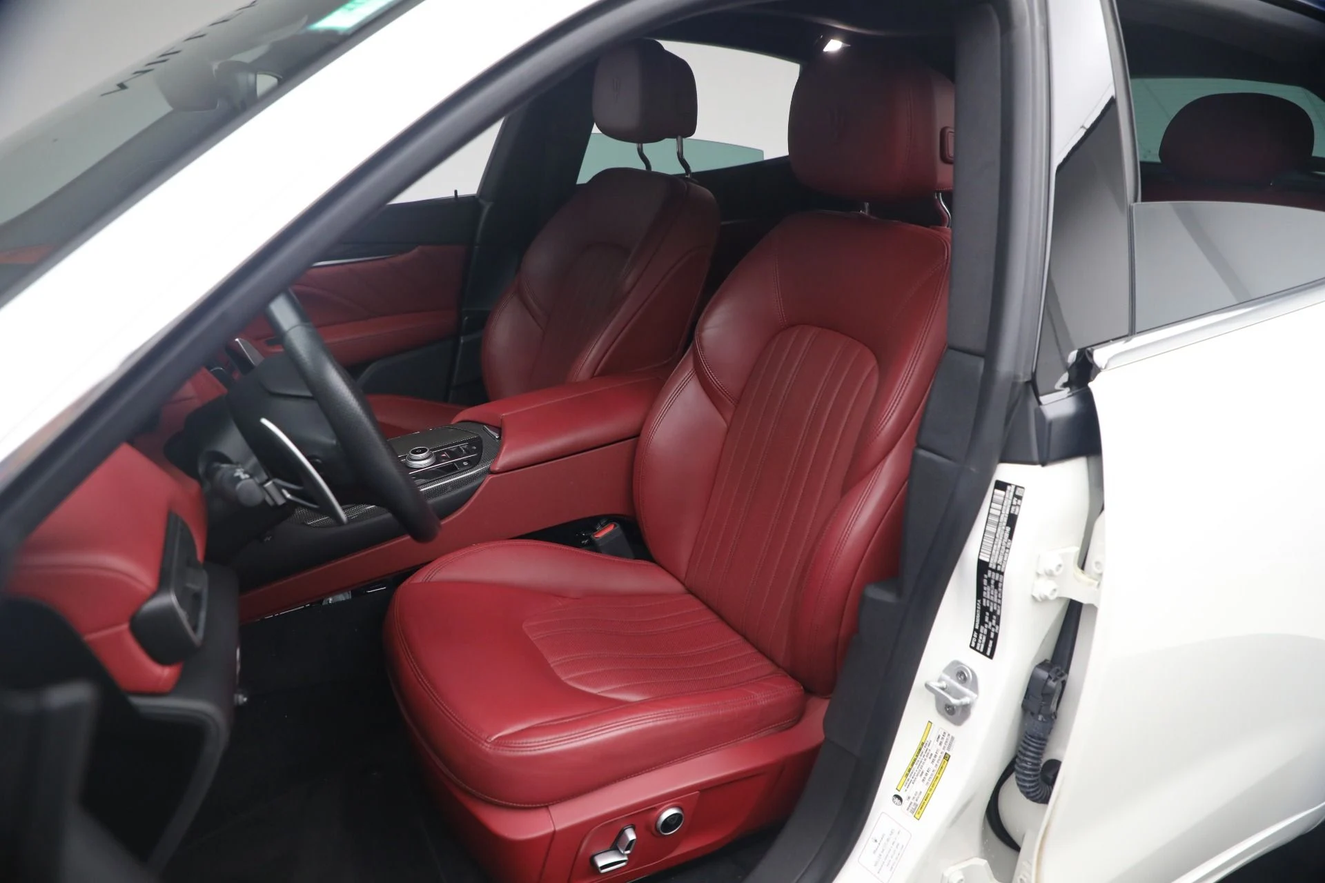 mph014_4022979117_Used_2023_Maserati_Levante_GT_1788557801_39d22379fd