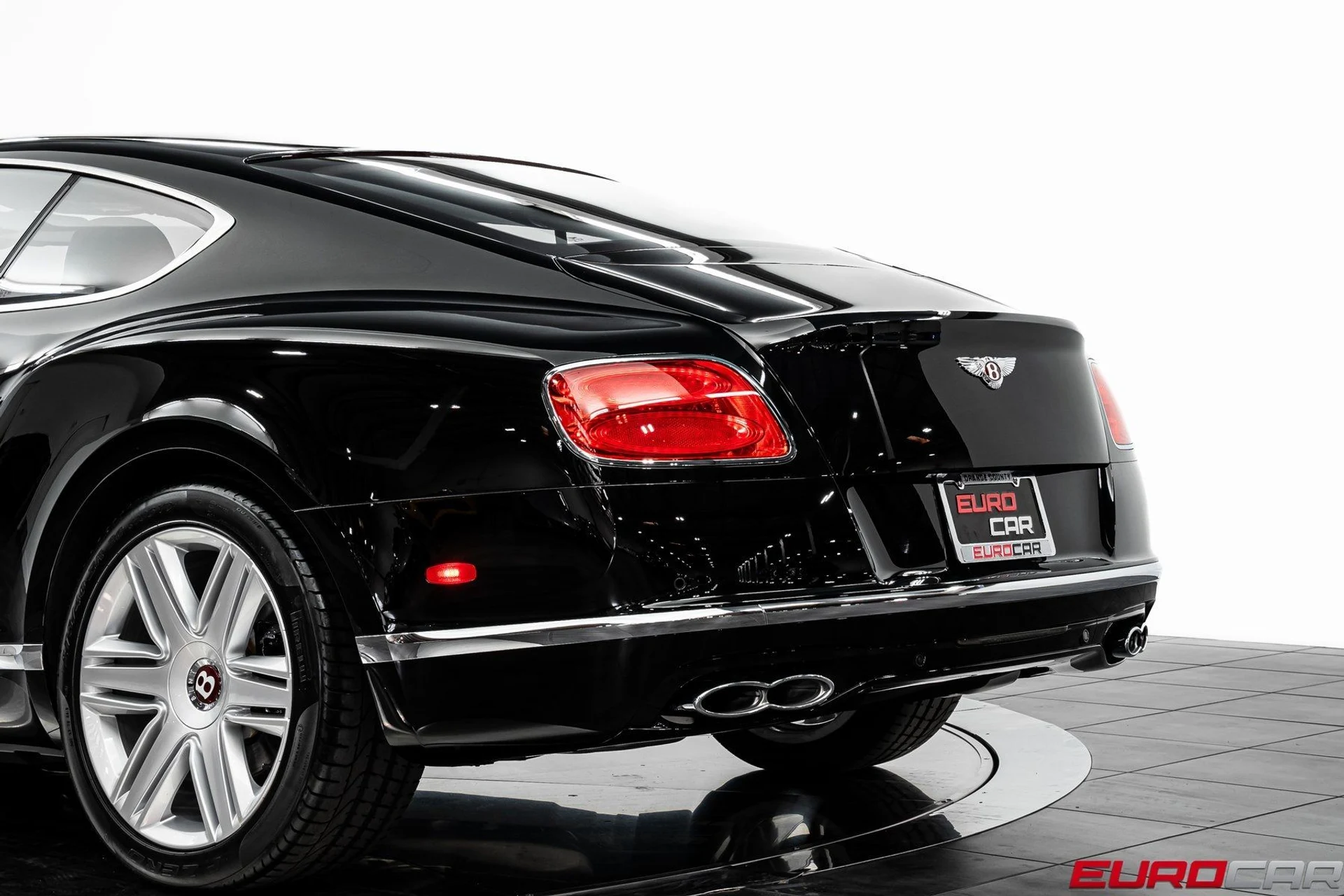 mph014_4035713423_image_15_70b99b5a30