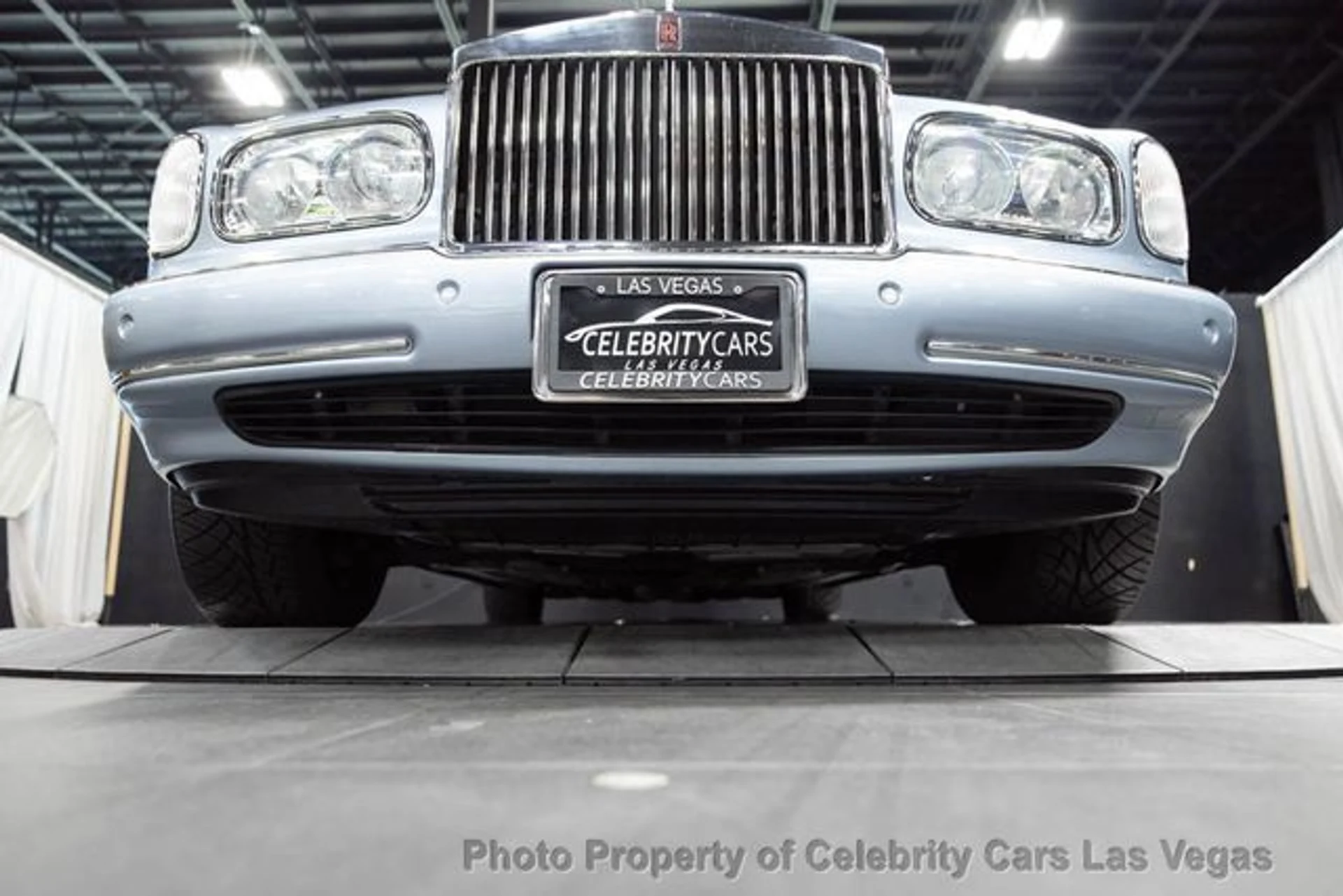 mph014_4036458292_used_2002_rolls_royce_silver_seraph_lastofline1of120forus170totalworldwide_9707_23079302_19_640_ca12ed1d4f