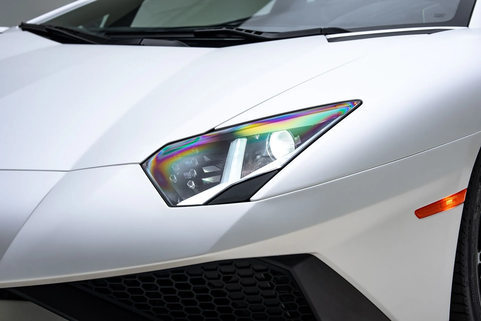 mph014_4037628869_Used_2016_Lamborghini_Aventador_SV_1775078140_8662414ce4