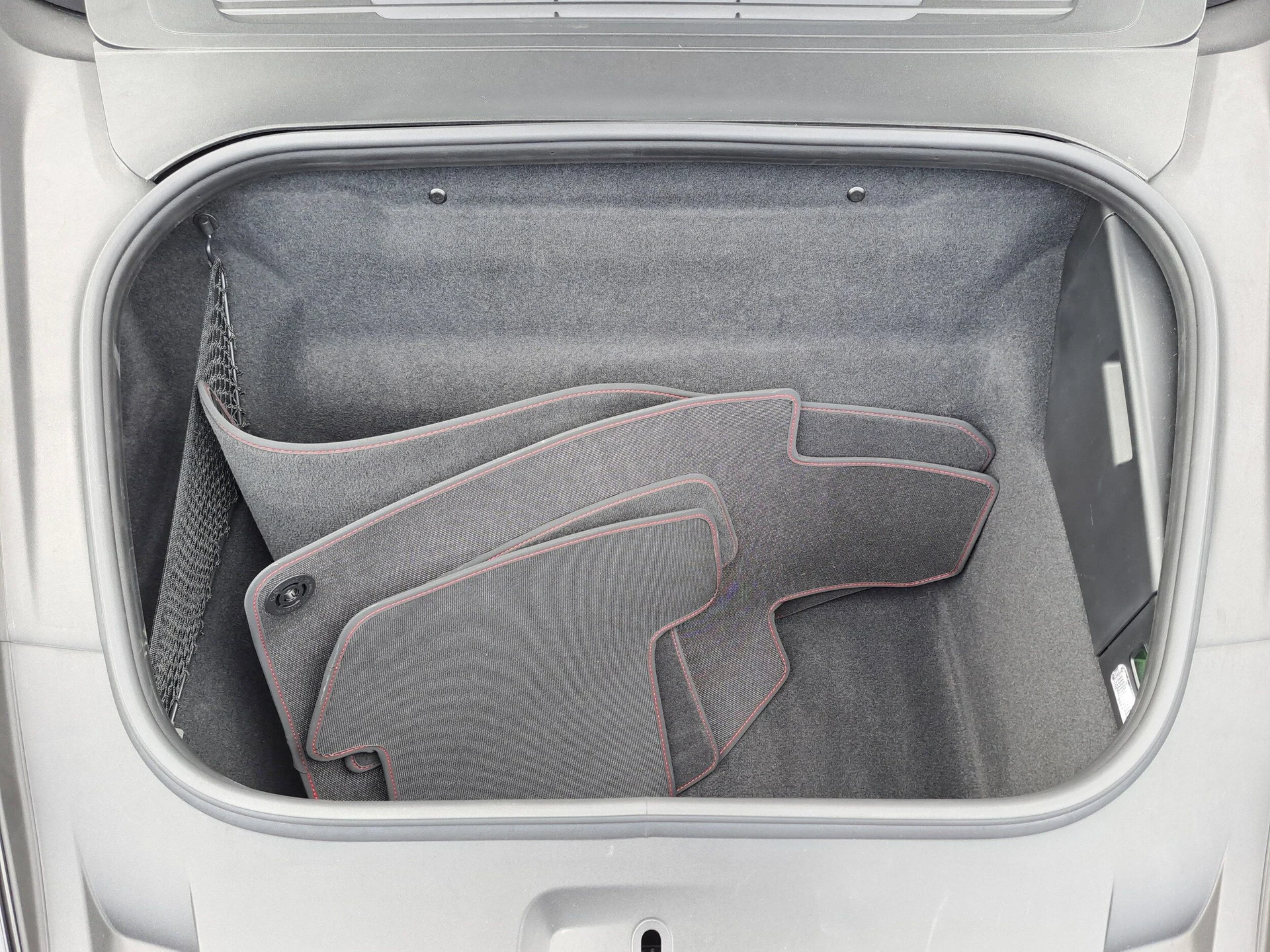 mph014_4038269404_89141a5fef42938f5f3d752804c60cb1x_49646e19d7