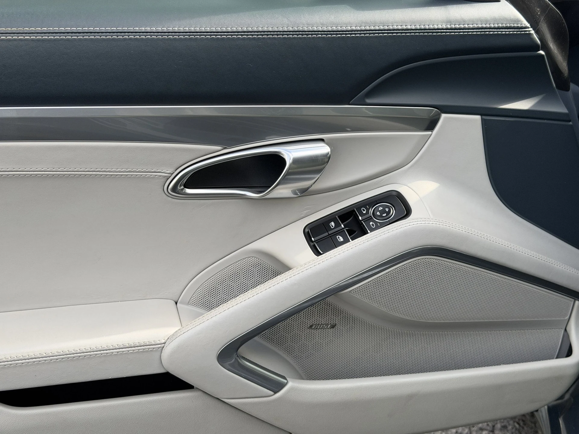 mph014_4041342948_ef151c0fcd02fecea9d9d59bfd4116cbx_996251e5b8