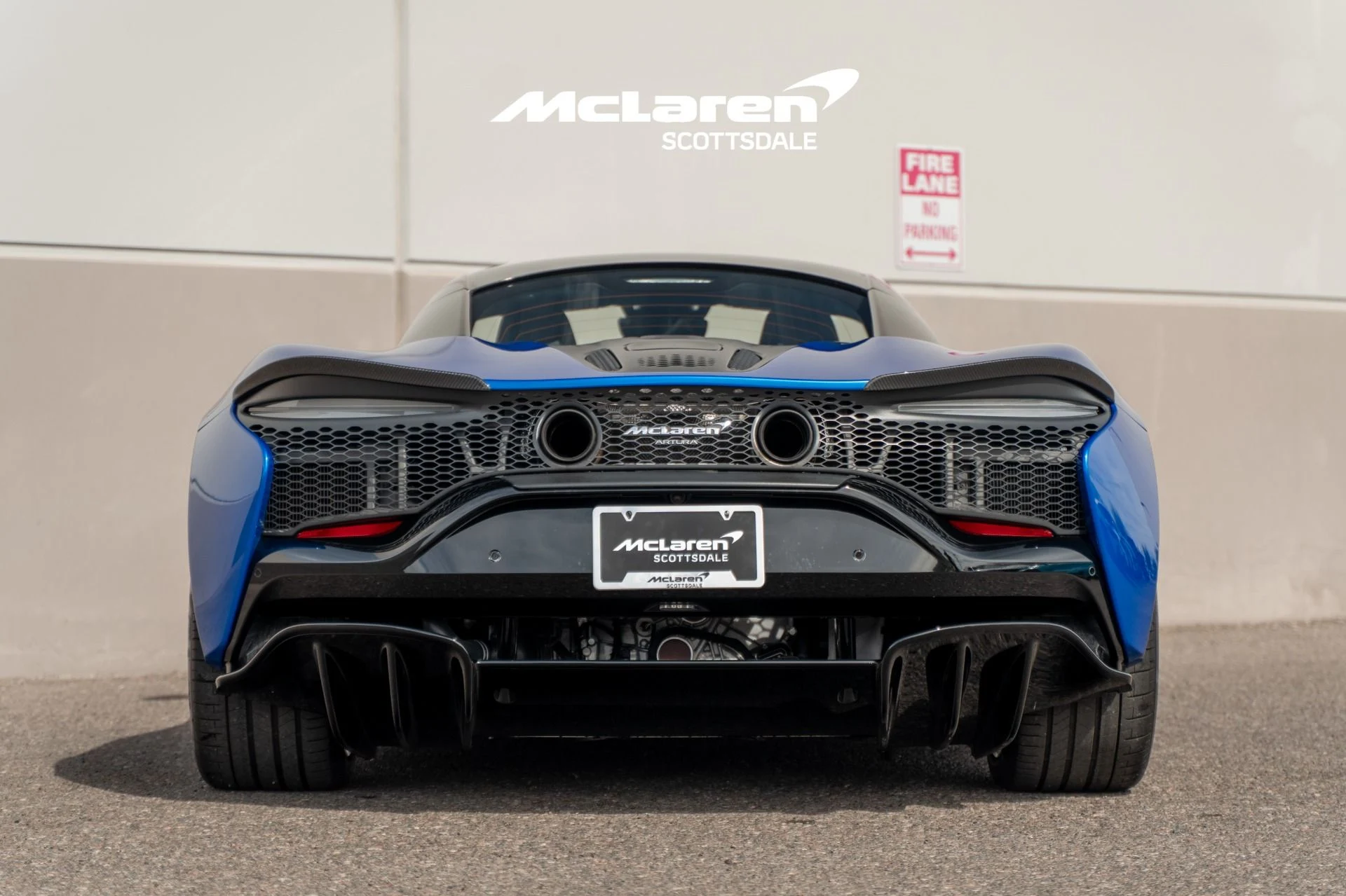 mph014_4043394549_Used_2023_MCLAREN_ARTURA_VISION_1771040558_36f7dc2284