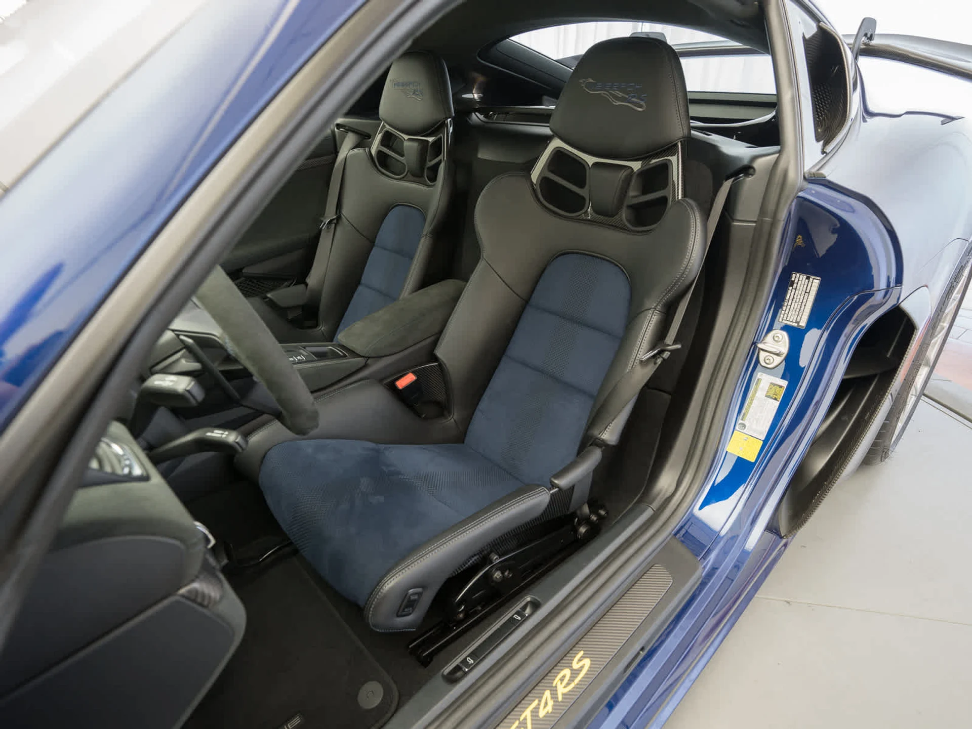 mph014_4045425985_ab1b13ace4a372255c61b6a9a6d4affbx_89bfbc3661