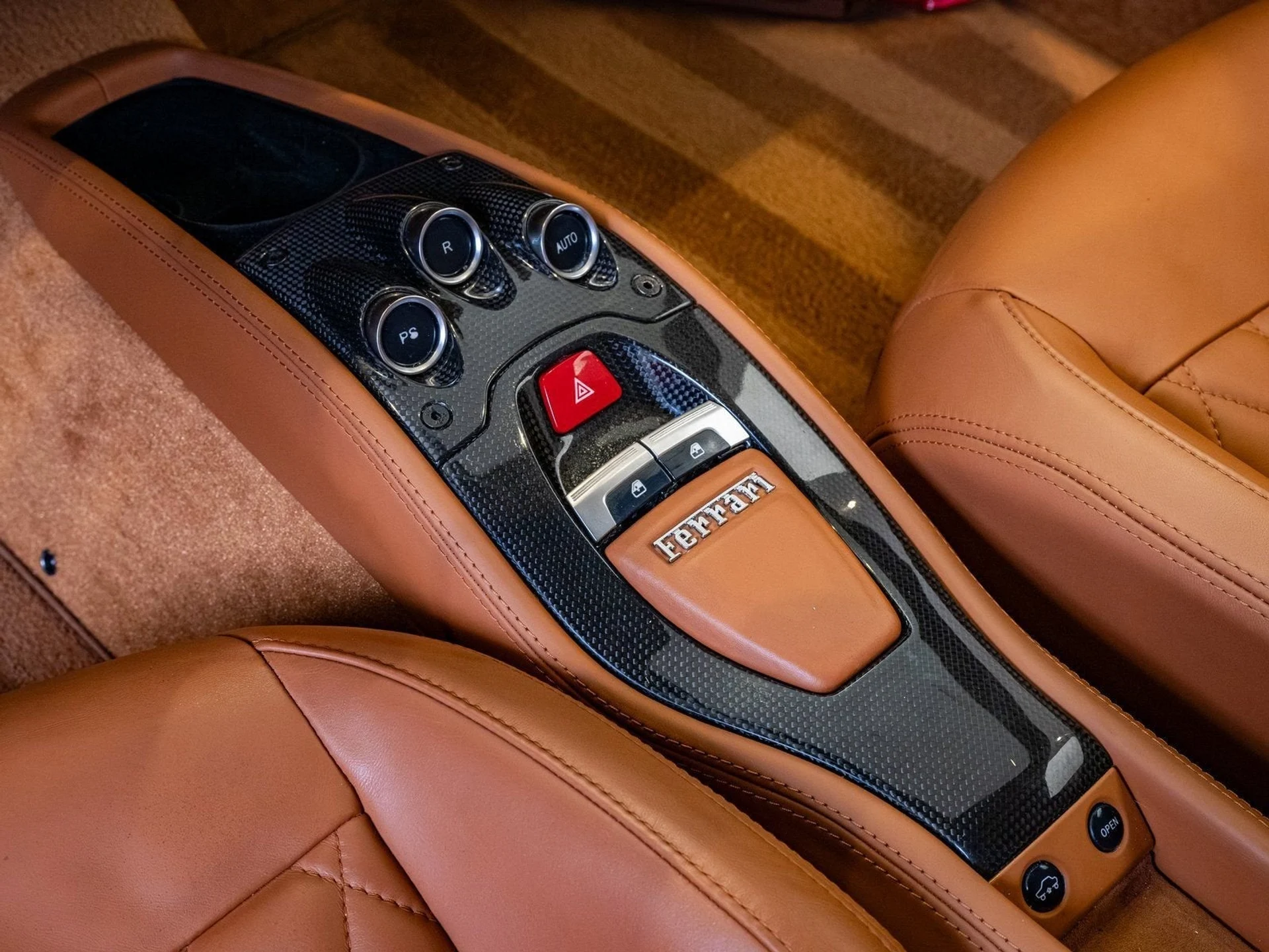 mph014_405221317_15_f757c124ef