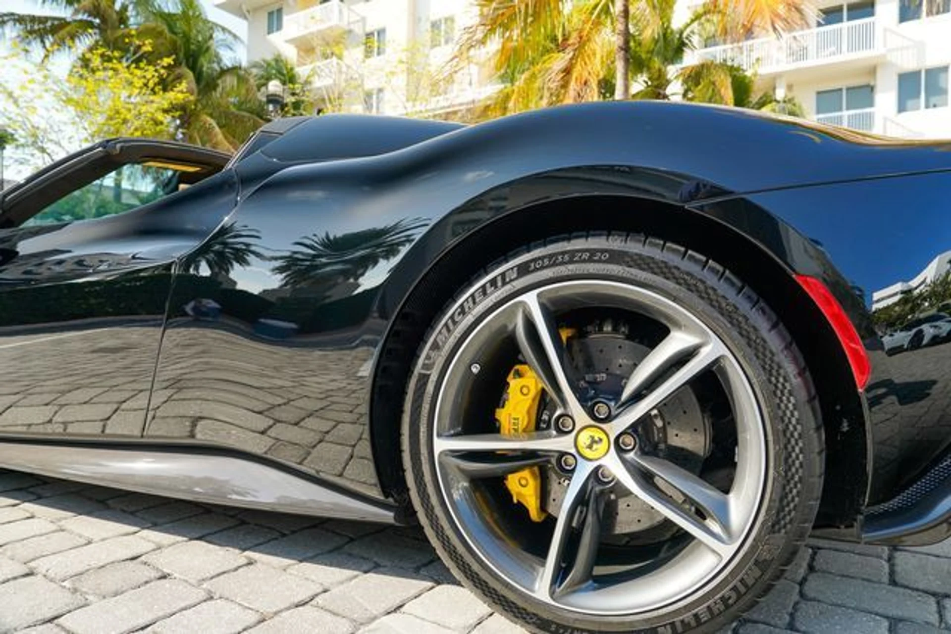 mph014_4056299931_22988453_15_3c34000af7