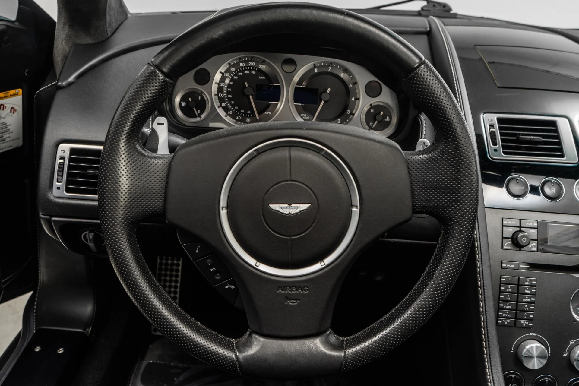 mph014_4056356997_Used_2008_Aston_Martin_V8_Vantage_Roadster_1756322519_8d28172db3
