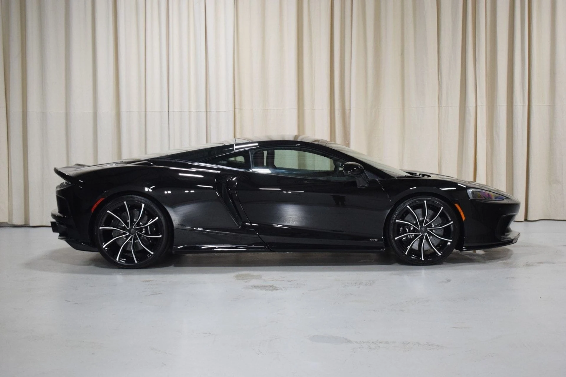 mph014_4068277651_4f6c7ca6f5c06cf74d896bd093ddb8b9x_3e40626238