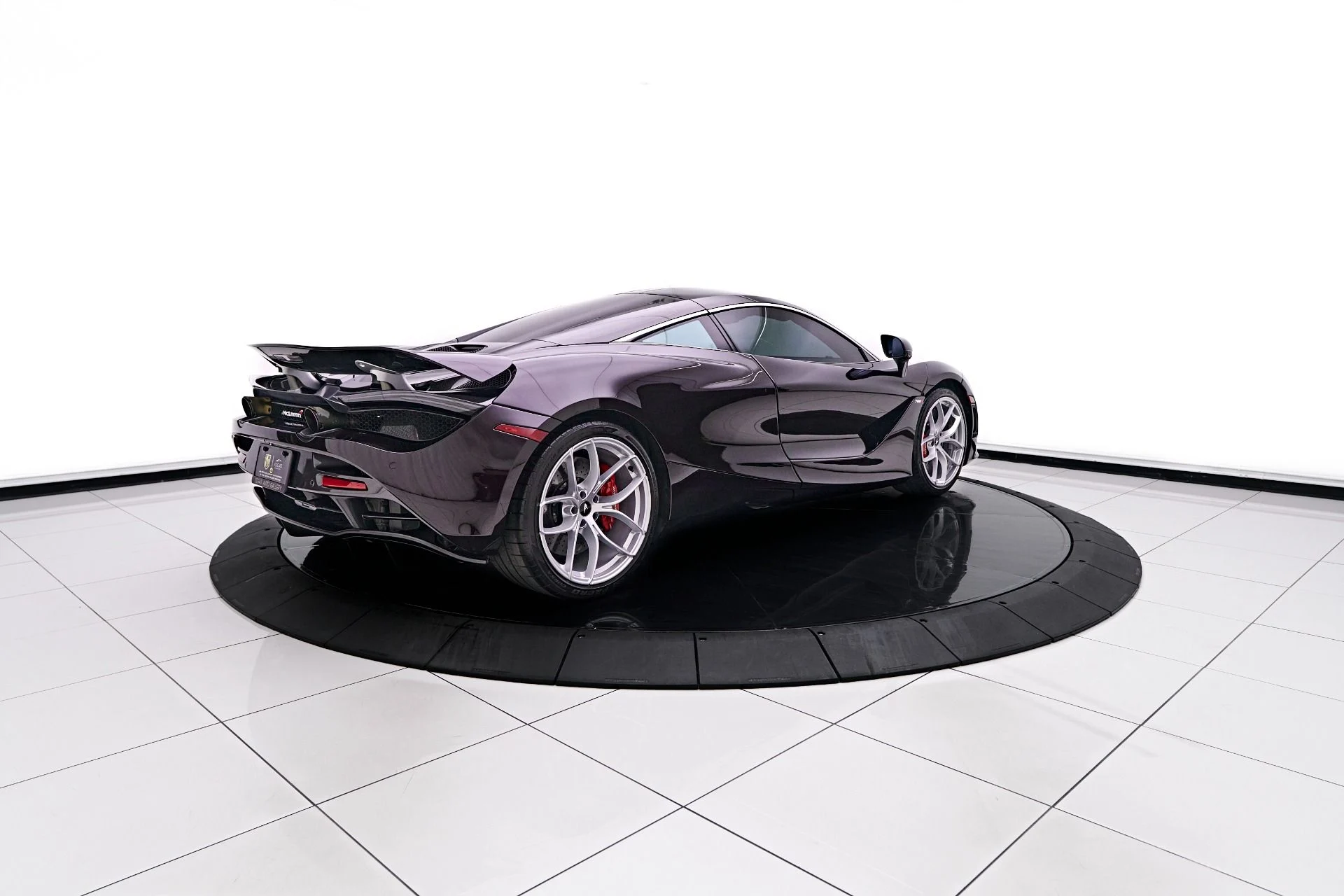mph014_4068836299_Used_2018_Mc_Laren_720_S_Luxury_1748051747_f97ac41538