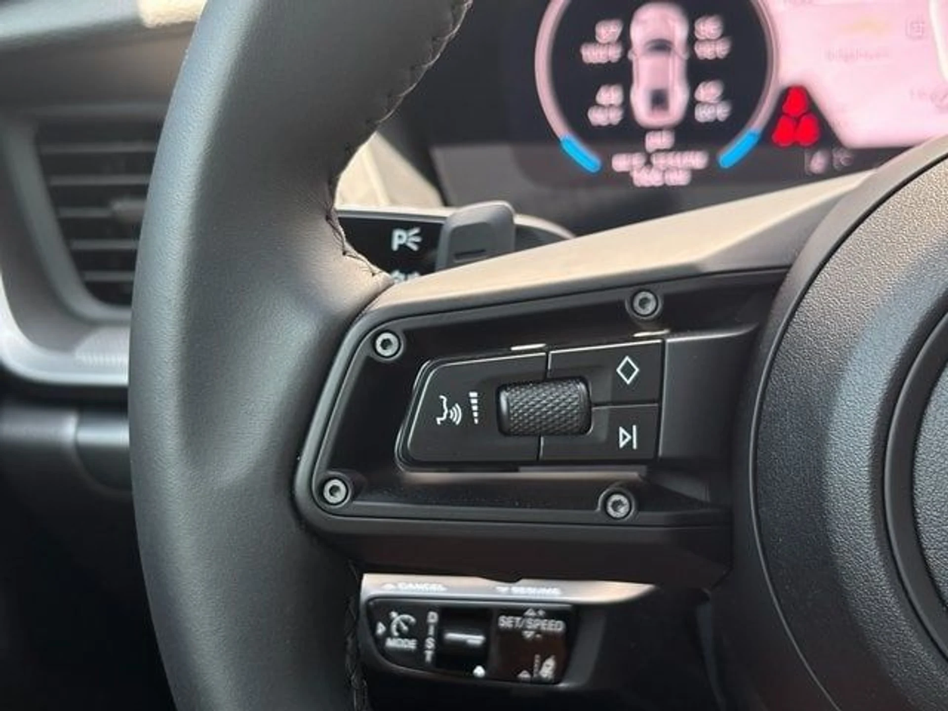 mph014_4070331163_db83a8c0e016a863a4e2bb193cee6d95x_671321ec8f