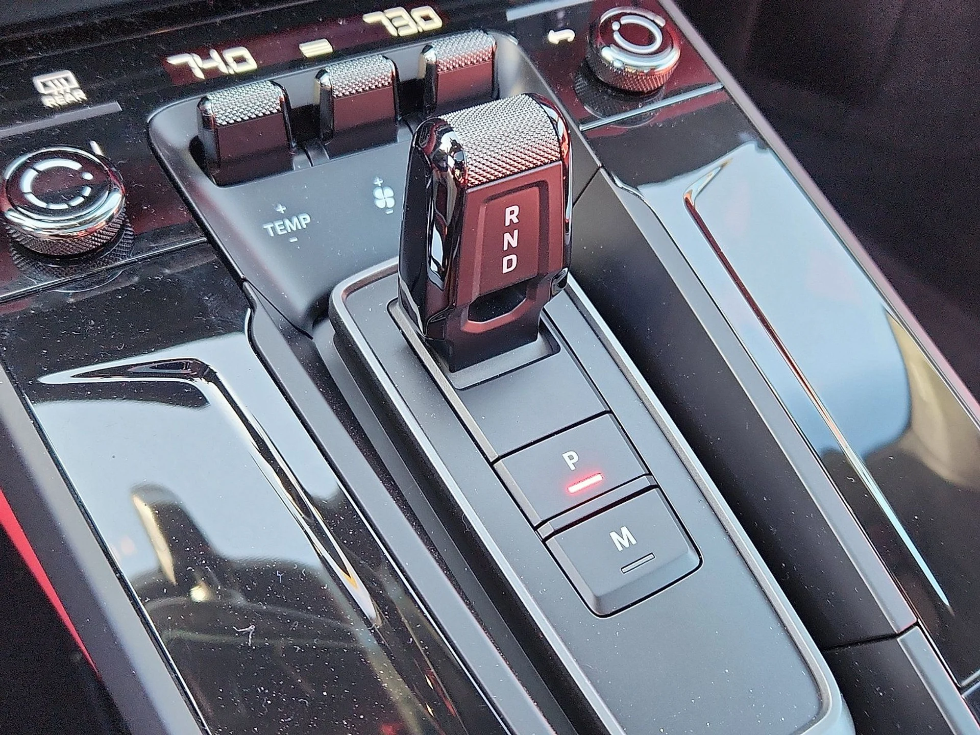 mph014_4073603311_438cf8fdee08de85d67d78f9b756b258_fffd36e109